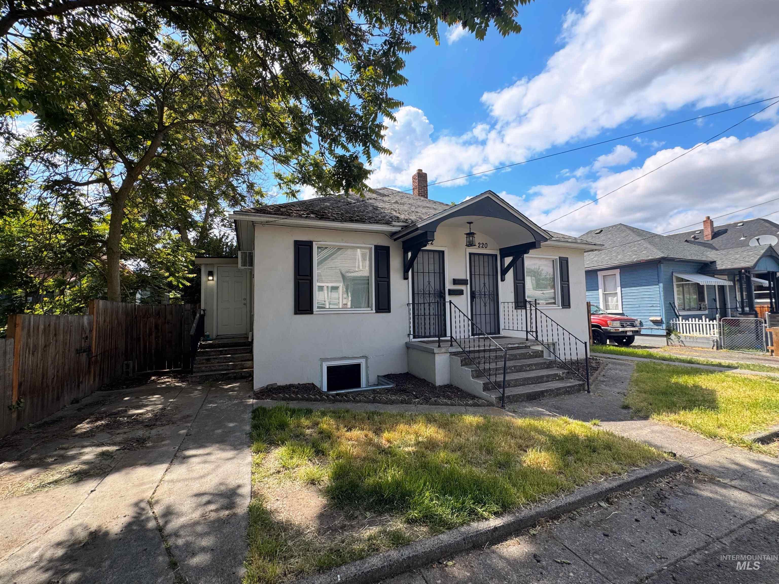 220-222 Glass Way, Lewiston, Idaho 83501, 1 Bedroom, 1 Bathroom, Residential Income For Sale, Price $330,000,MLS 98947438