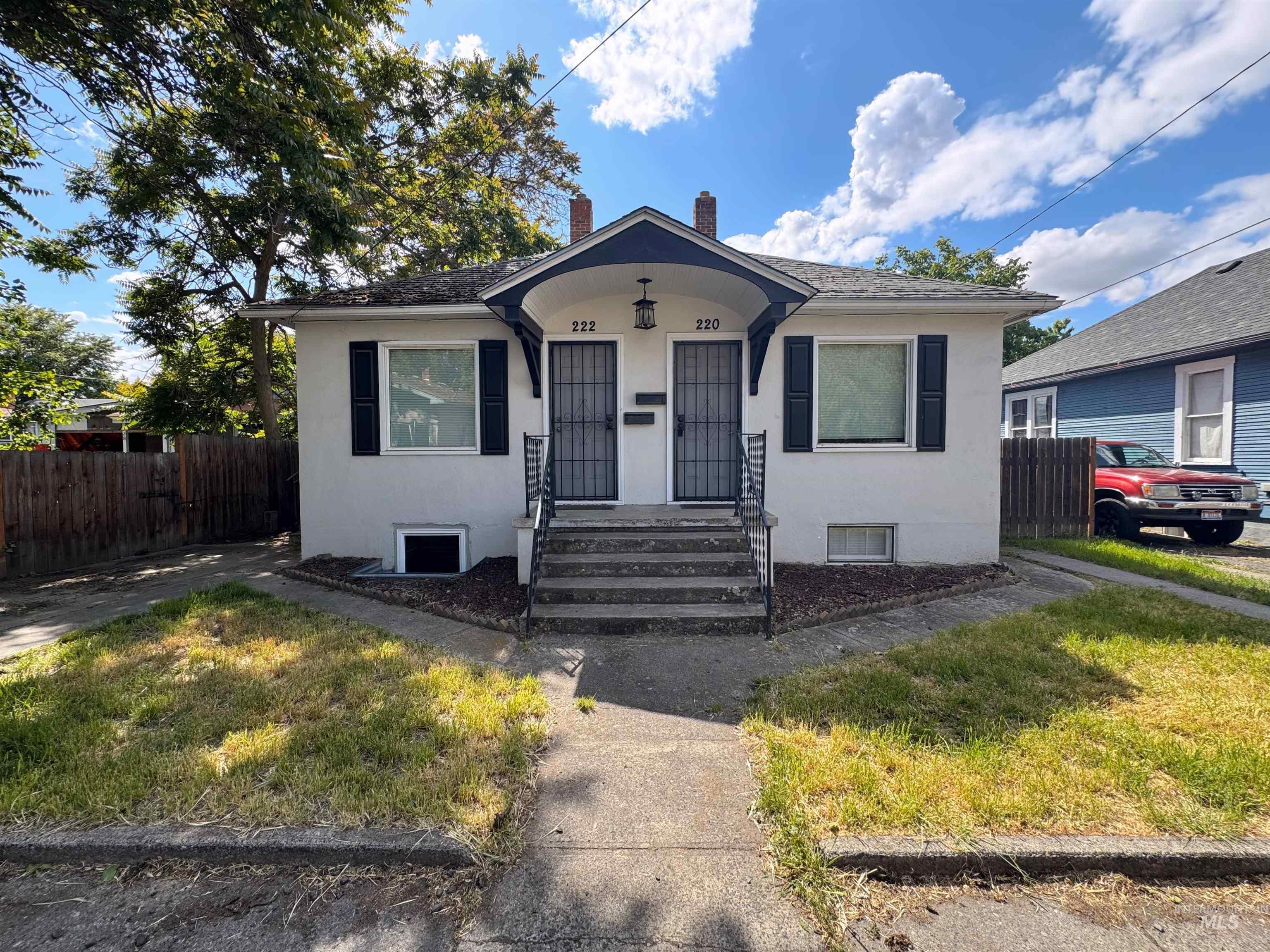 220-222 Glass Way, Lewiston, Idaho 83501, 1 Bedroom, 1 Bathroom, Residential Income For Sale, Price $330,000,MLS 98947438