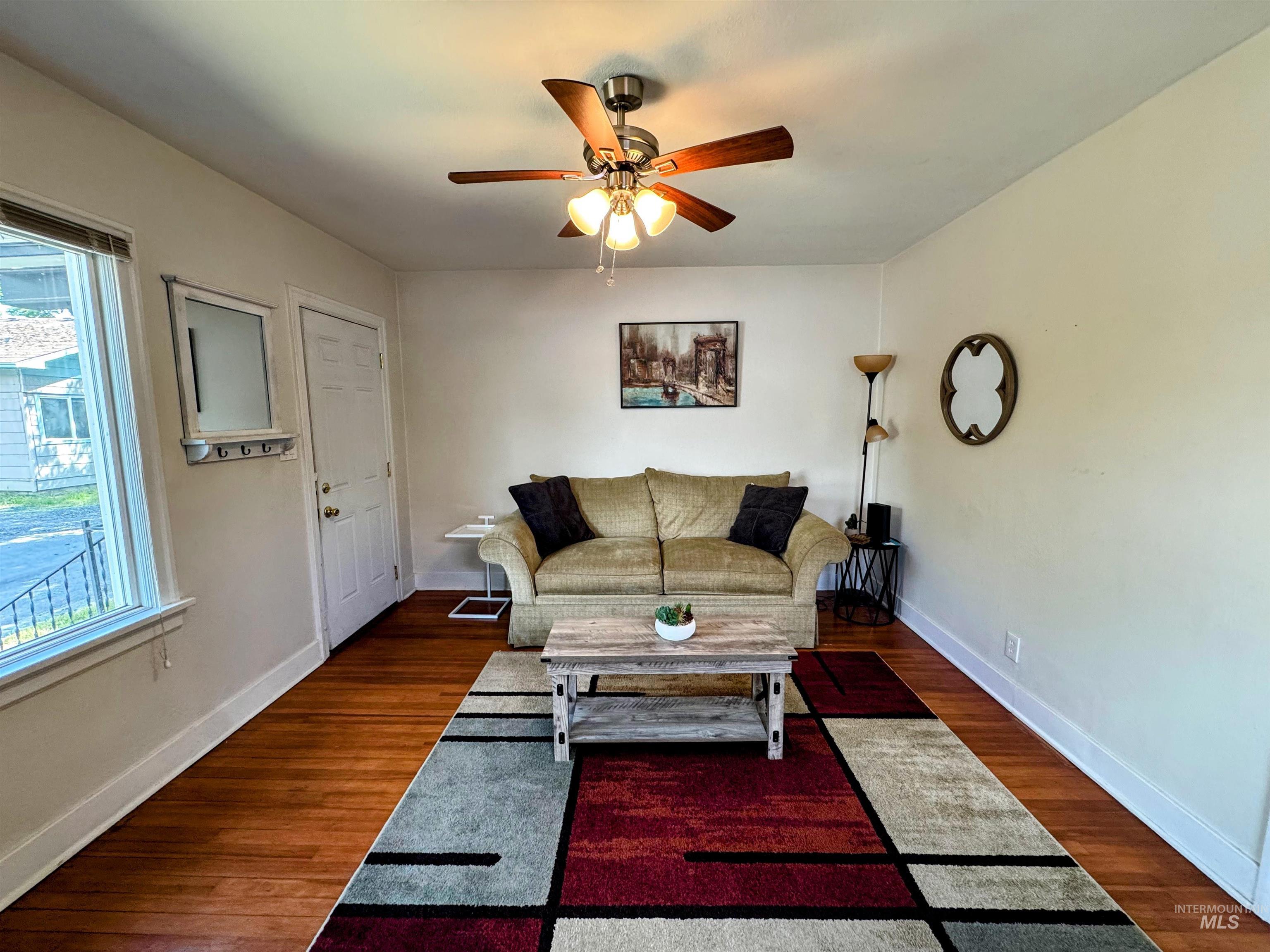 220-222 Glass Way, Lewiston, Idaho 83501, 1 Bedroom, 1 Bathroom, Residential Income For Sale, Price $330,000, 98947438