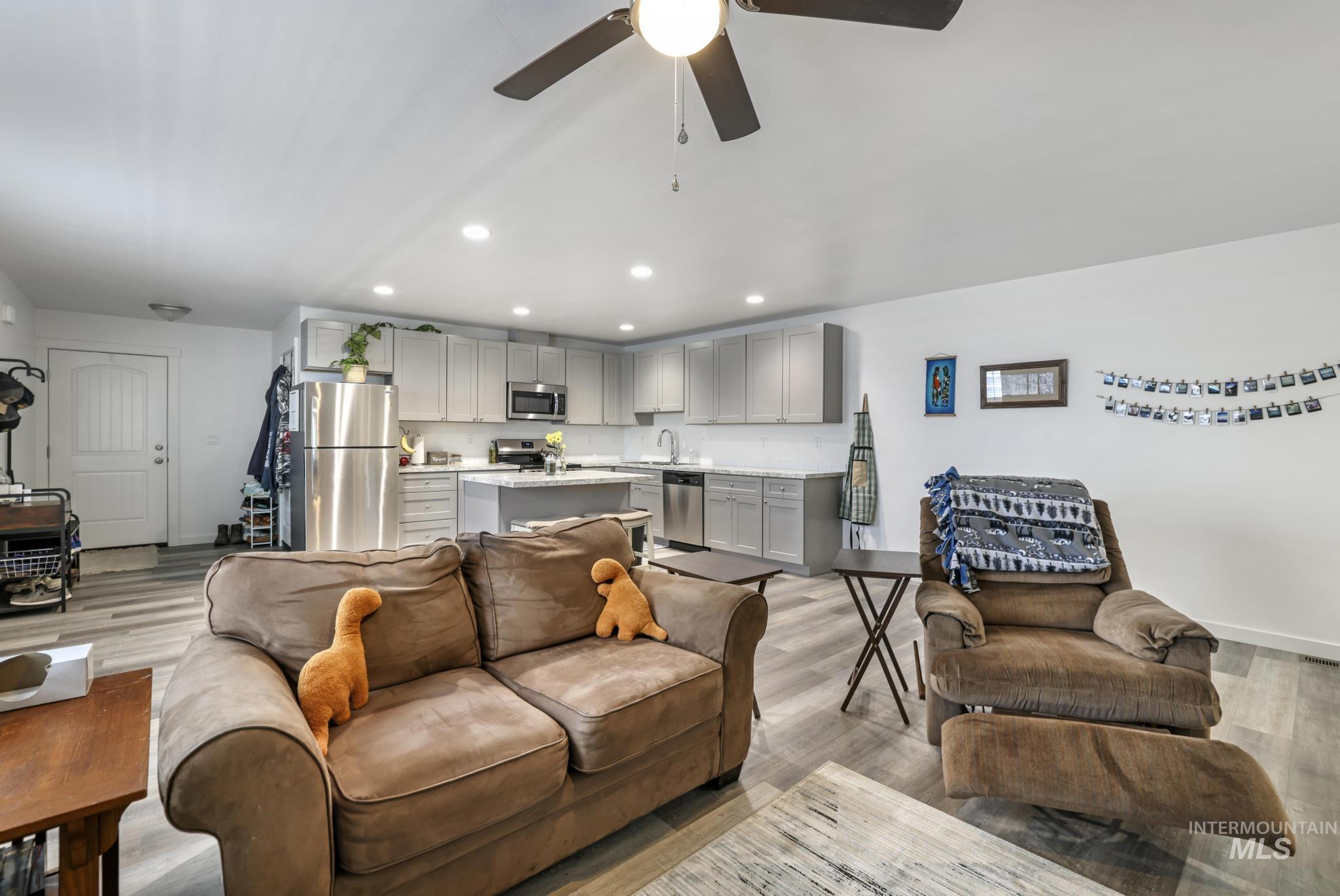 247 & 257 Washington Street, Gooding, Idaho 83330, 2 Bedrooms, 2 Bathrooms, Residential Income For Sale, Price $535,000, 98947470