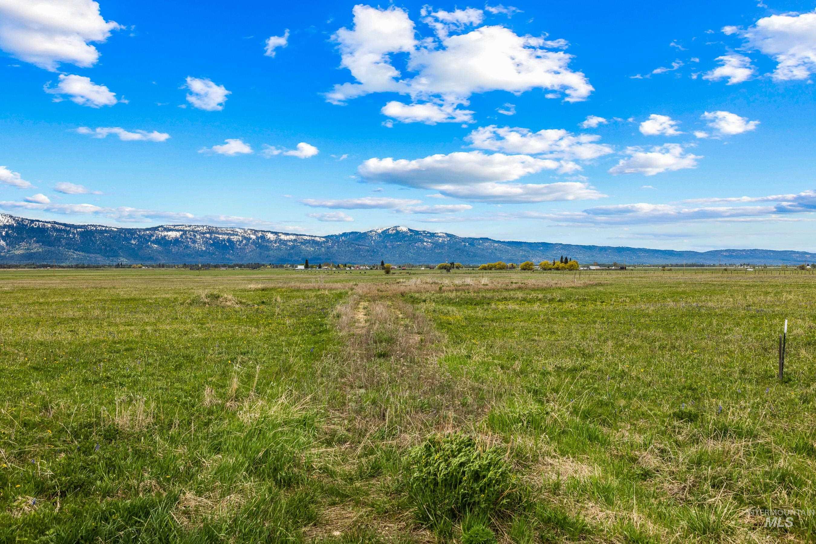 15 Ringo Lane, Donnelly, Idaho 83615, Land For Sale, Price $379,999, 98947483