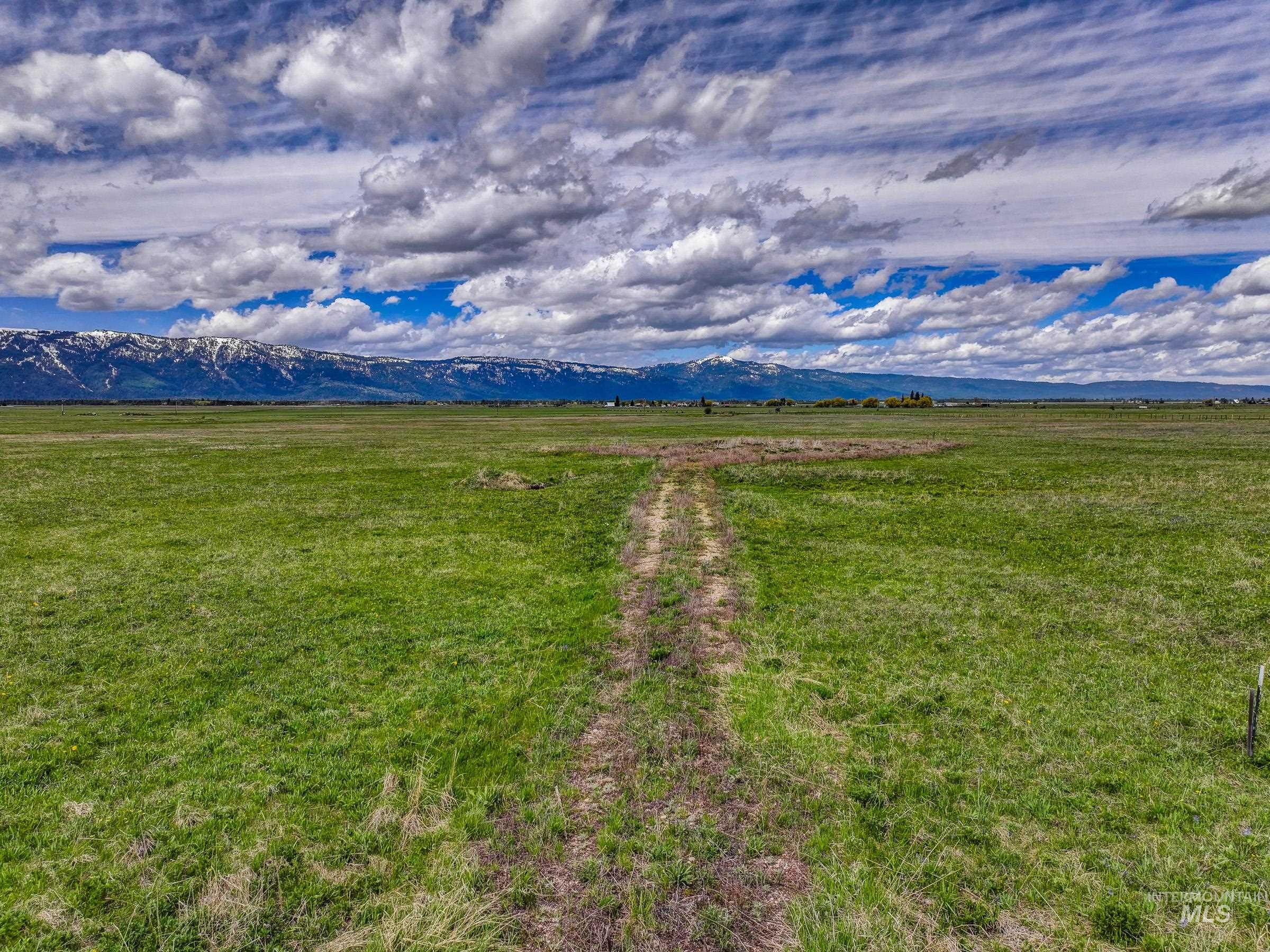 15 Ringo Lane, Donnelly, Idaho 83615, Land For Sale, Price $379,999, 98947483