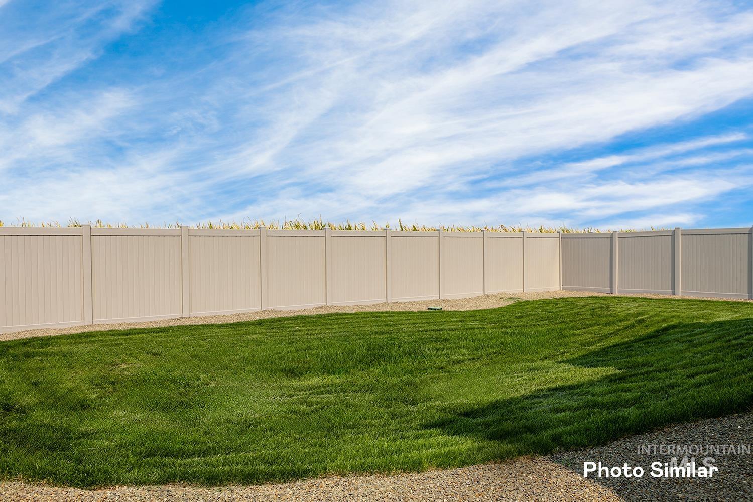 12169 W Ginger Creek Dr, Boise, Idaho 83713, 4 Bedrooms, 3 Bathrooms, Residential For Sale, Price $584,900,MLS 98947619