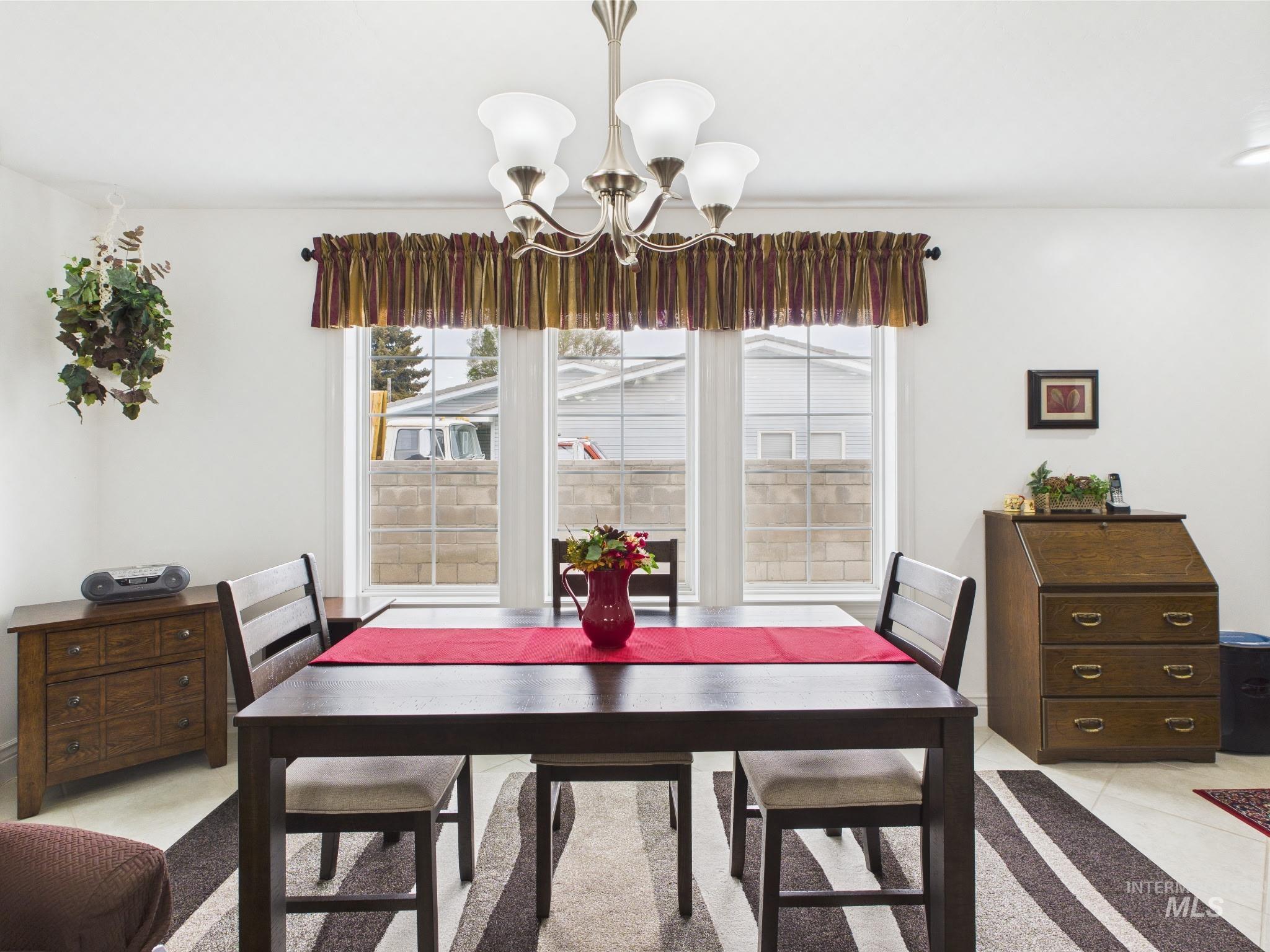 11 N 3rd West St., Paul, Idaho 83347, 2 Bedrooms, 2 Bathrooms, Residential For Sale, Price $345,000, 98947663