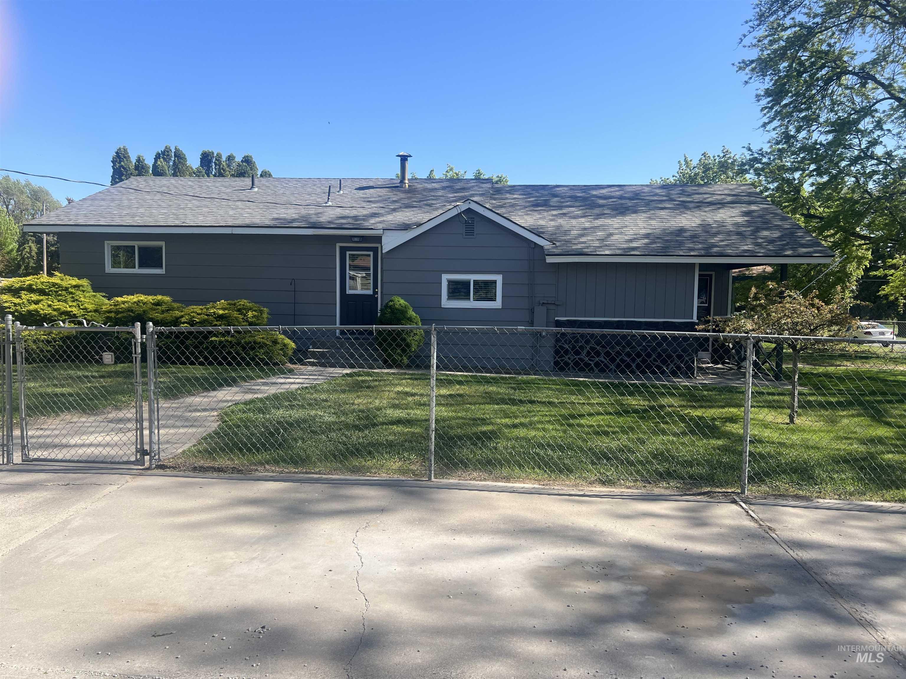 928 S Buchanan Street, Jerome, Idaho 83338, 3 Bedrooms, 1 Bathroom, Residential For Sale, Price $324,900,MLS 98947752