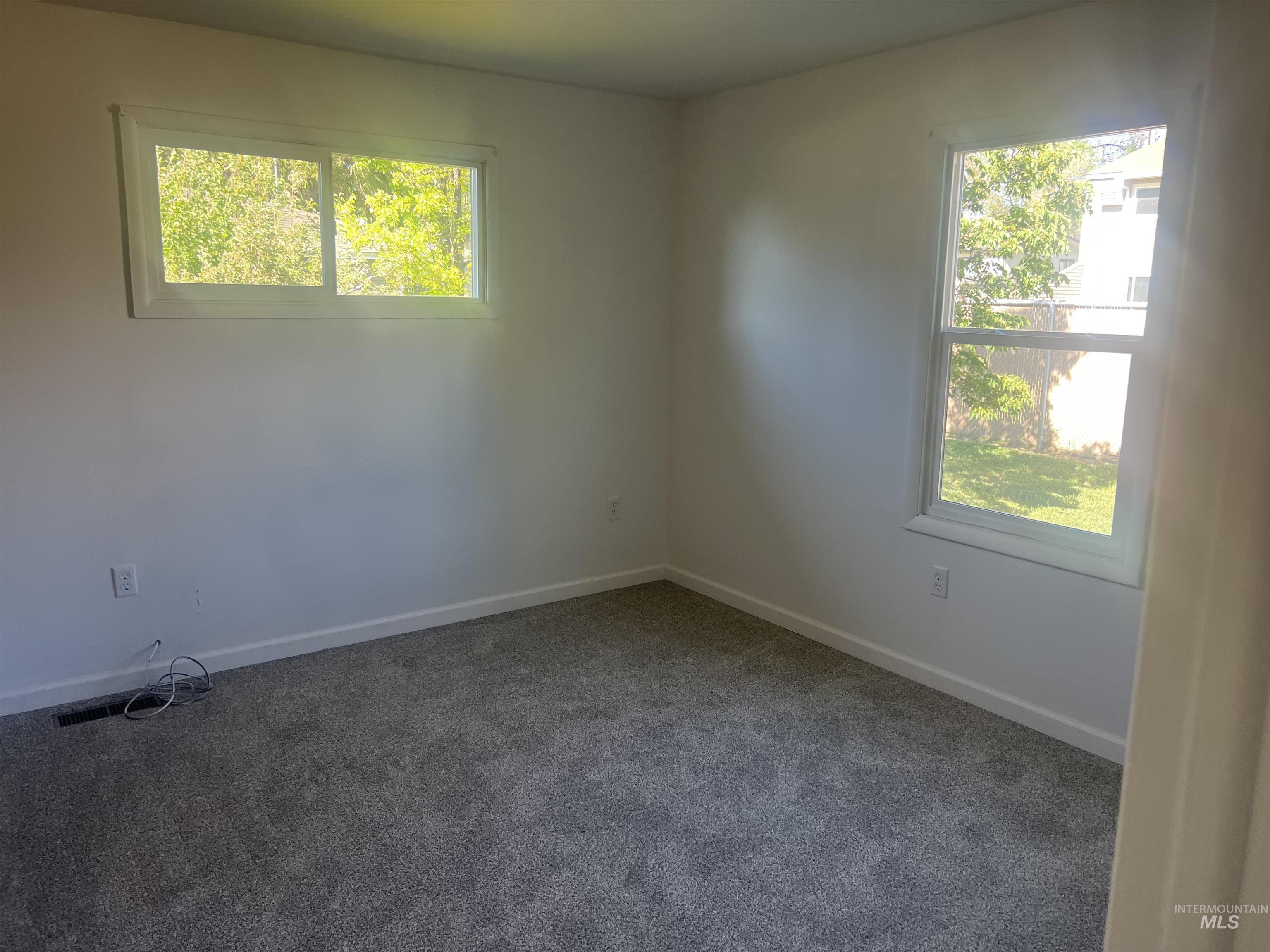 928 S Buchanan Street, Jerome, Idaho 83338, 3 Bedrooms, 1 Bathroom, Residential For Sale, Price $324,900,MLS 98947752