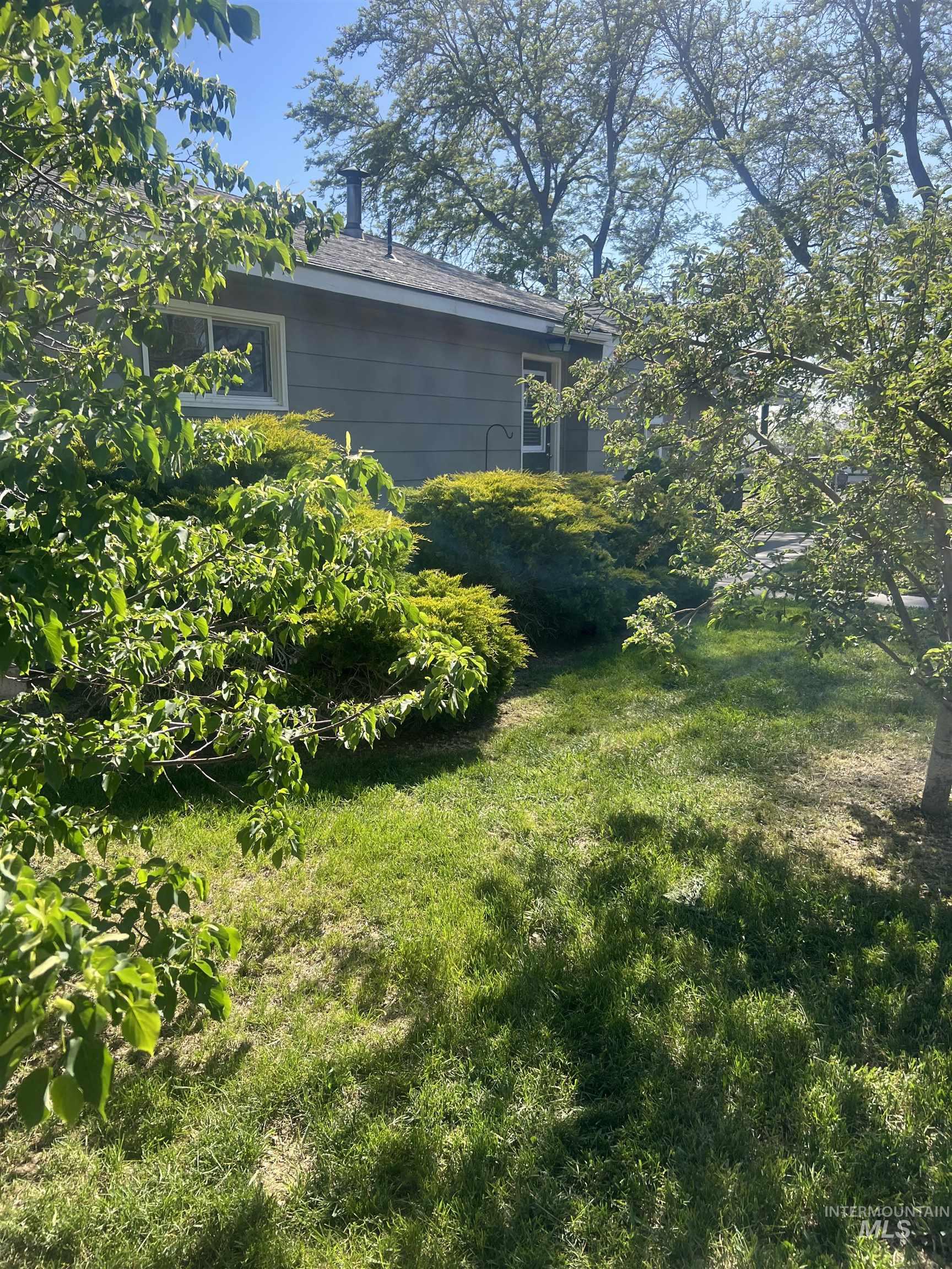 928 S Buchanan Street, Jerome, Idaho 83338, 3 Bedrooms, 1 Bathroom, Residential For Sale, Price $324,900,MLS 98947752