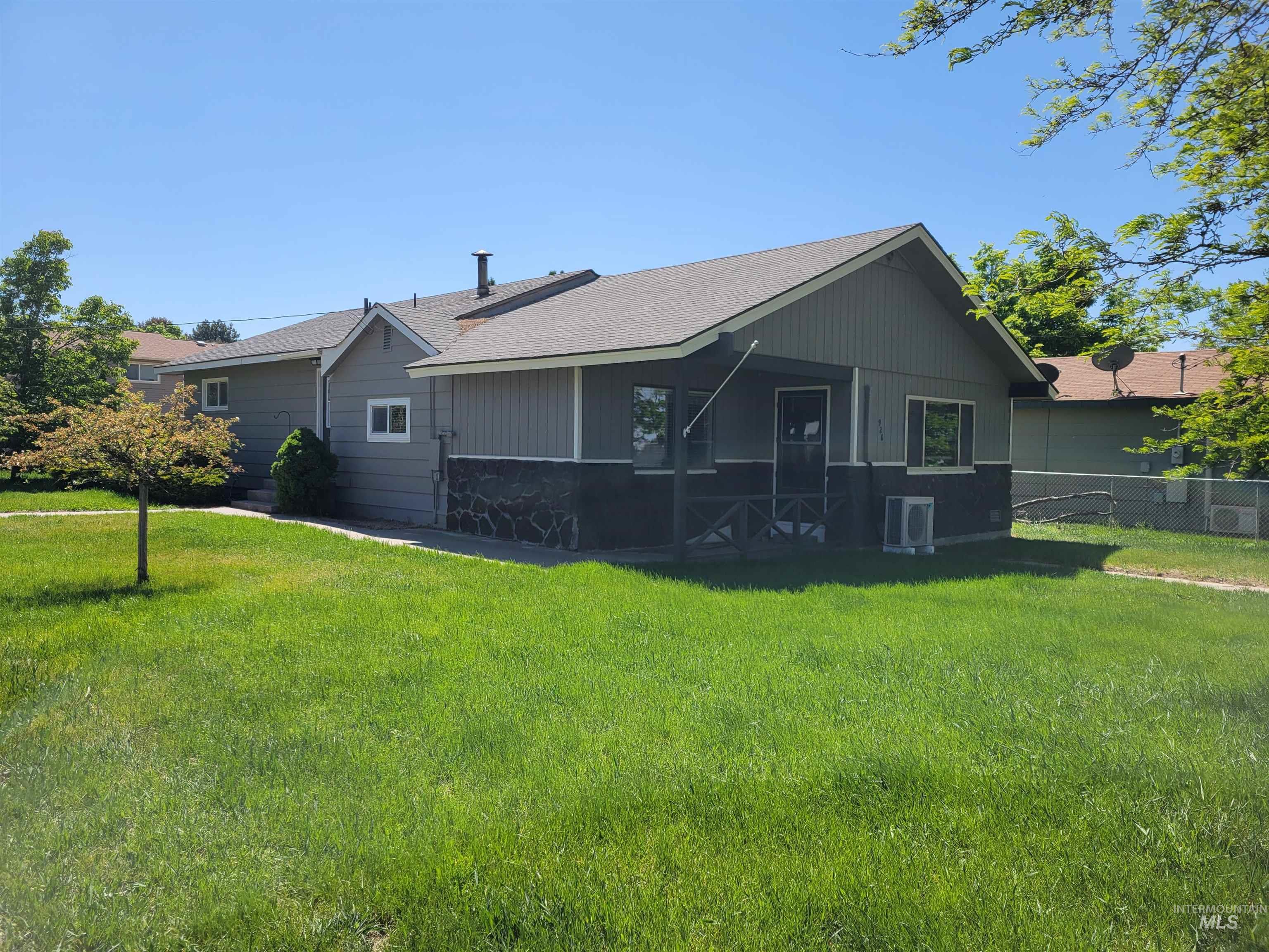 928 S Buchanan Street, Jerome, Idaho 83338, 3 Bedrooms, 1 Bathroom, Residential For Sale, Price $324,900,MLS 98947752