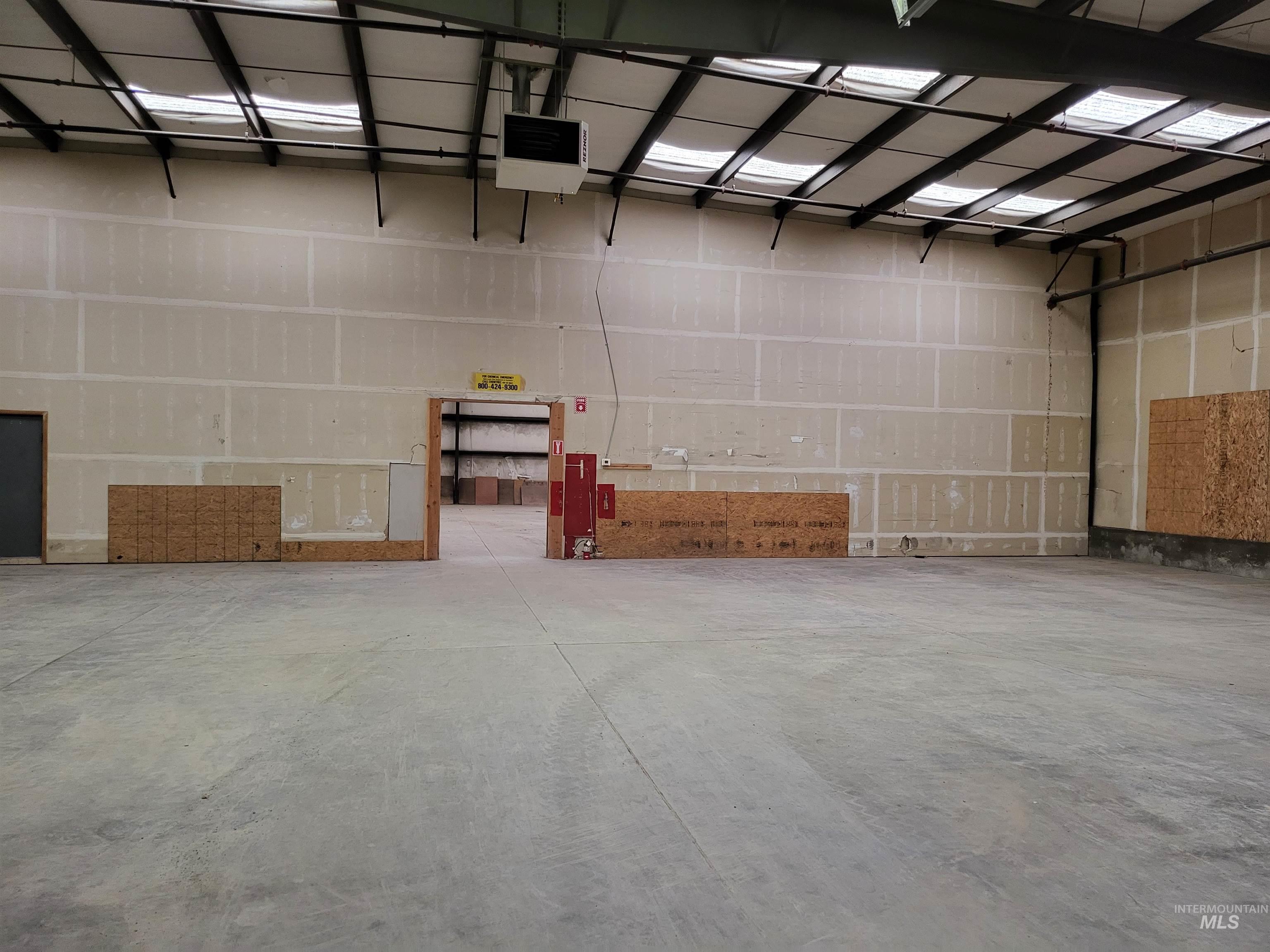 568 Grange Lane, Twin Falls, Idaho 83301, Business/Commercial For Sale, Price $383,400, 98947766