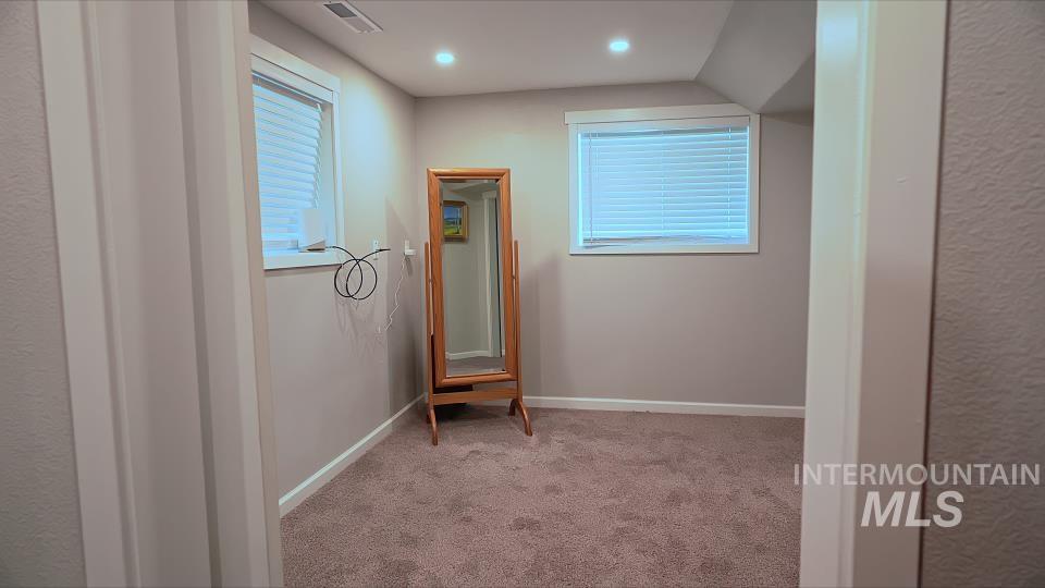 2770 Rainier Street, Clarkston, Washington 99403, 4 Bedrooms, 2 Bathrooms, Residential For Sale, Price $439,990,MLS 98947771