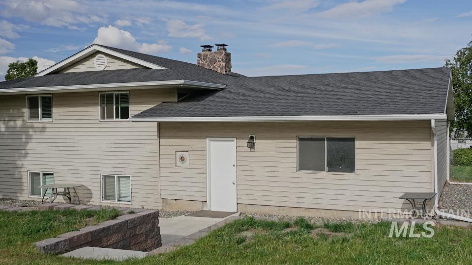 2770 Rainier Street, Clarkston, Washington 99403, 4 Bedrooms, 2 Bathrooms, Residential For Sale, Price $439,990,MLS 98947771