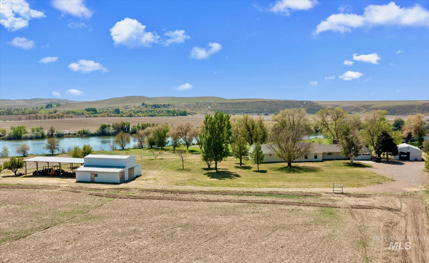 1429 E Cleveland Avenue, Glenns Ferry, Idaho 83627, 7 Bedrooms, 5 Bathrooms, Farm & Ranch For Sale, Price $3,500,000,MLS 98947859