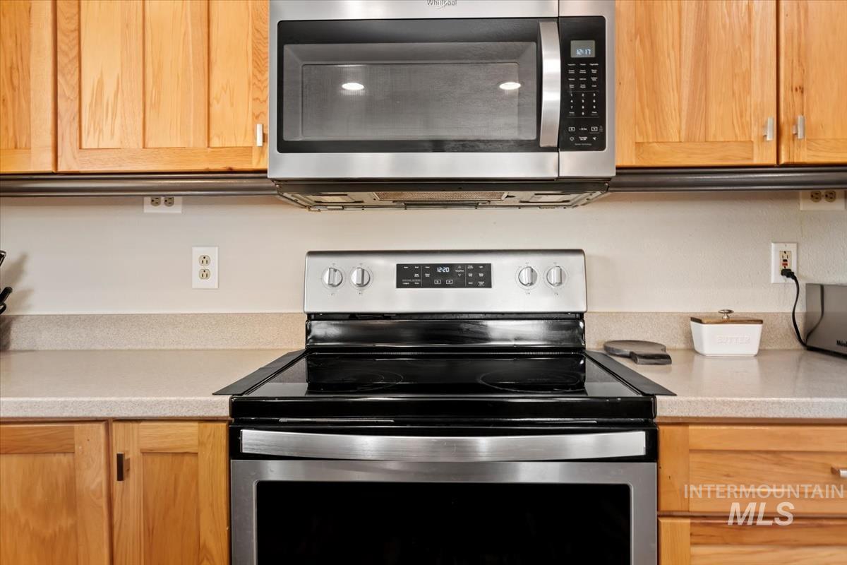 3408 Colorado Ave, Caldwell, Idaho 83605, 3 Bedrooms, 2 Bathrooms, Residential For Sale, Price $389,000, 98947881