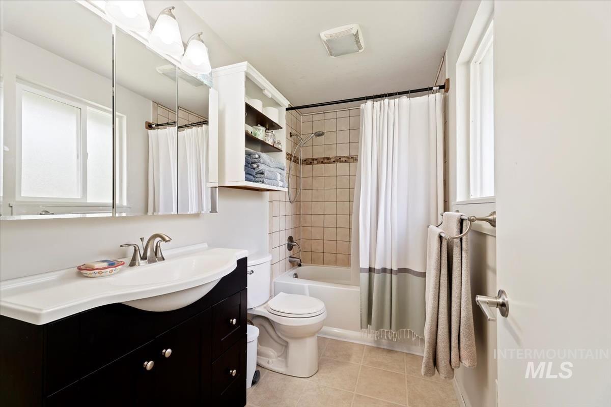 3408 Colorado Ave, Caldwell, Idaho 83605, 3 Bedrooms, 2 Bathrooms, Residential For Sale, Price $389,000, 98947881