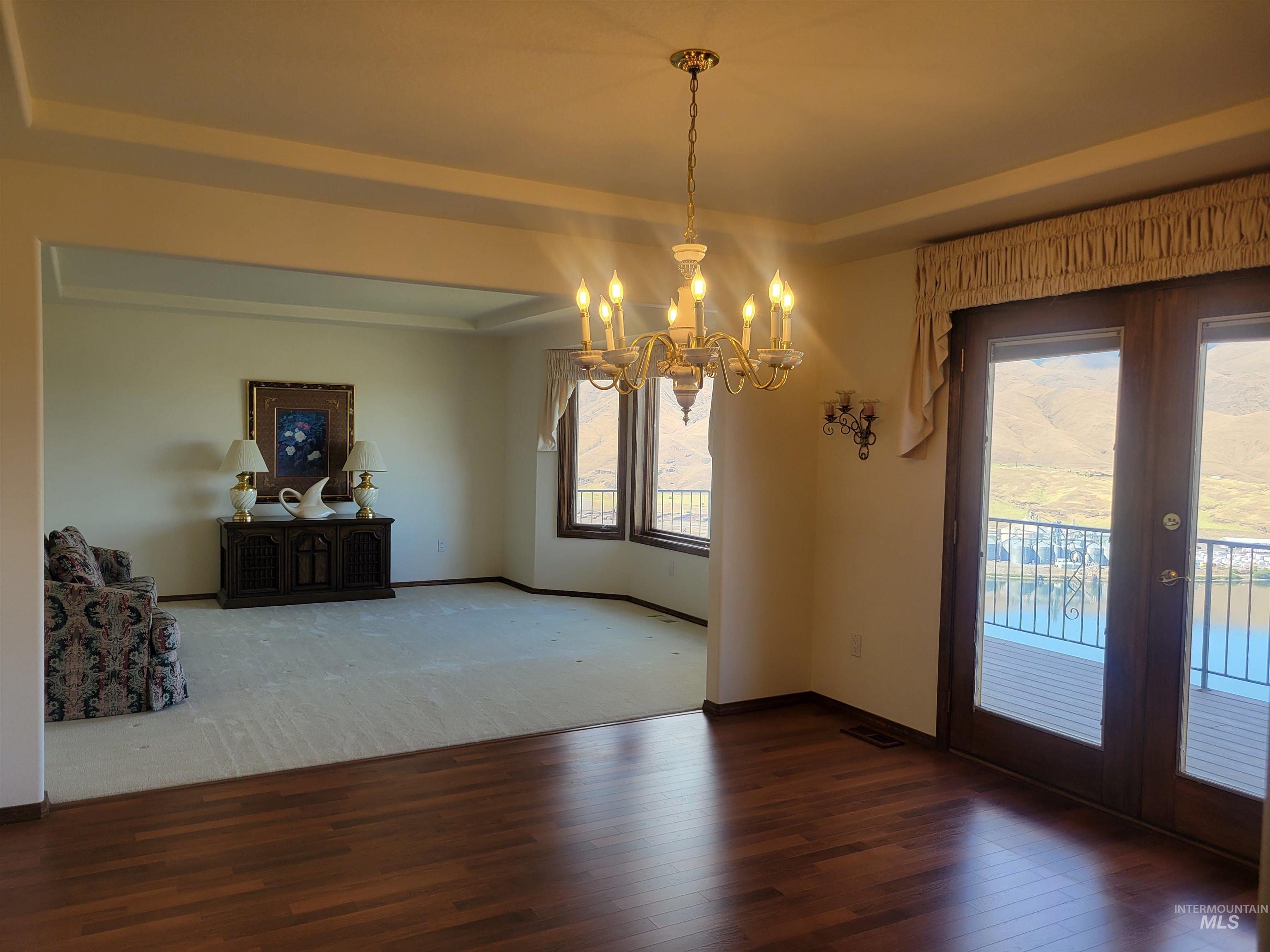 2530 Valleyview Drive, Clarkston, Washington 99403, 4 Bedrooms, 3 Bathrooms, Residential For Sale, Price $749,000,MLS 98947932