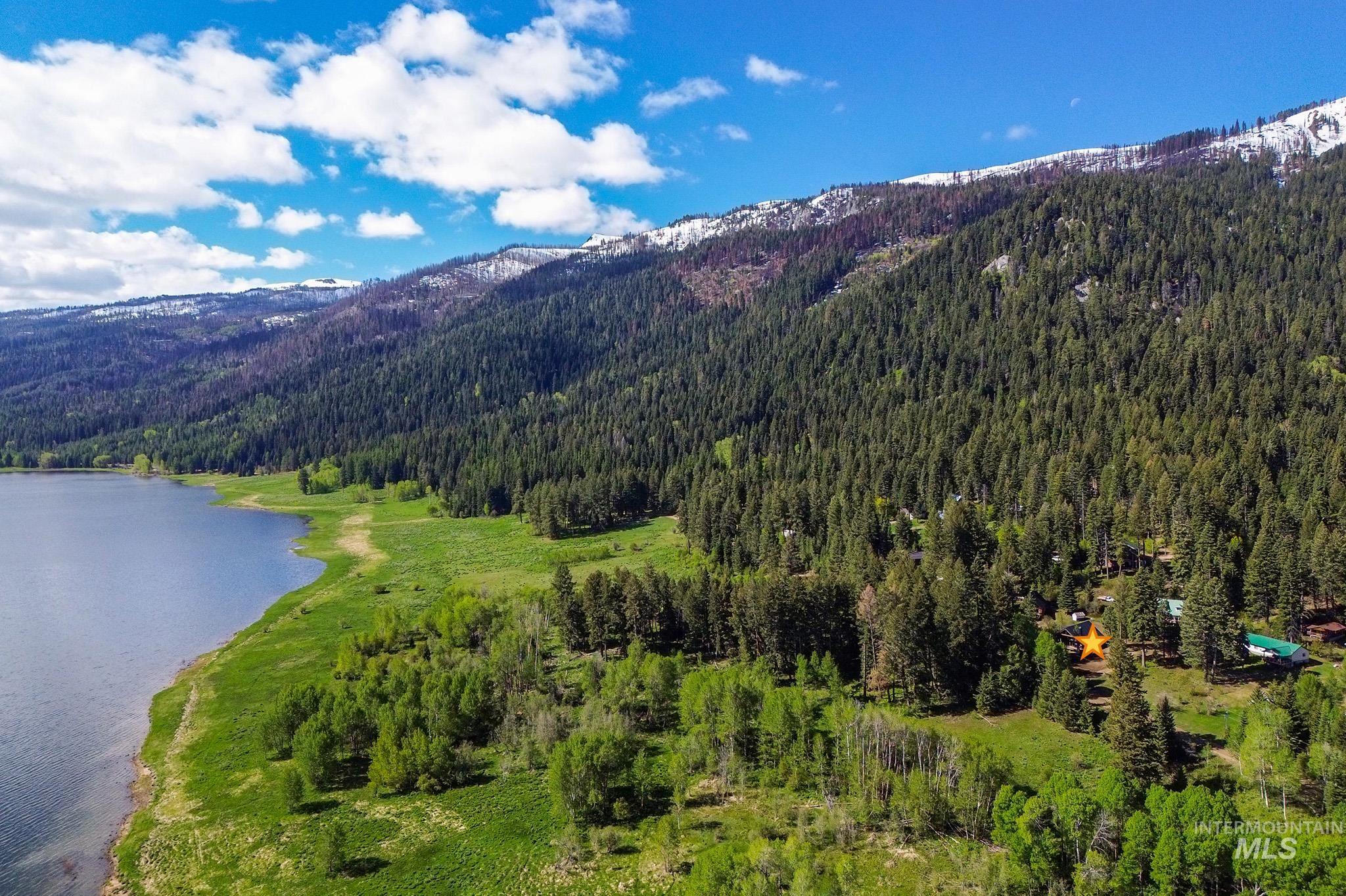 1 Caribou Parkway, Cascade, Idaho 83611, 3 Bedrooms, 2 Bathrooms, Residential For Sale, Price $639,900, 98947940