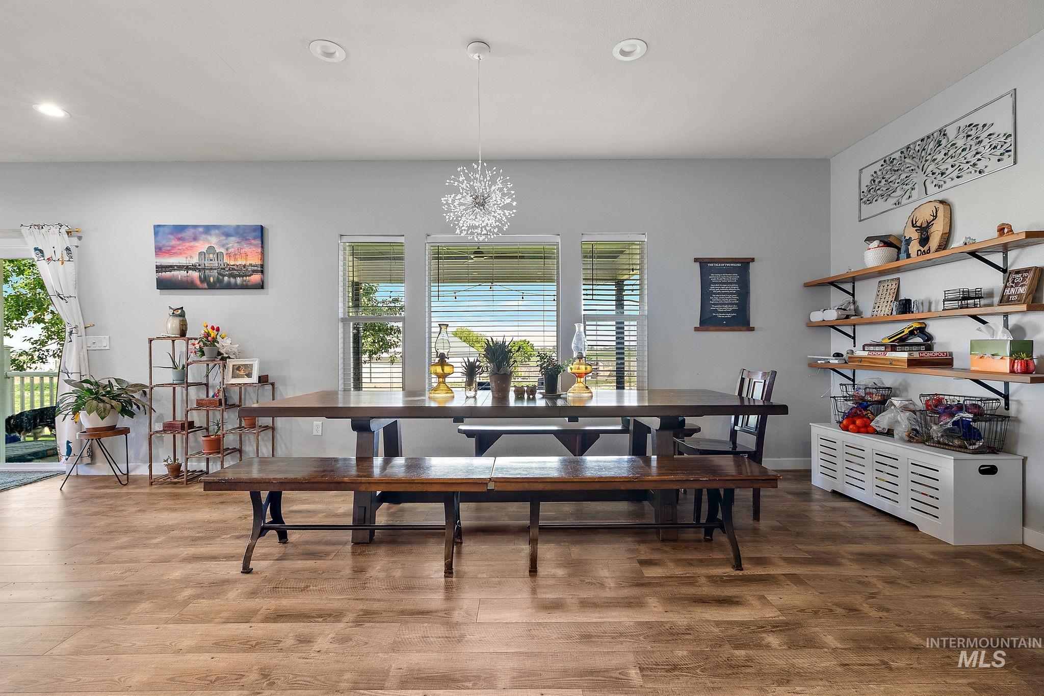 1295 S Dawcamry Lane, Kuna, Idaho 83634, 4 Bedrooms, 3 Bathrooms, Residential For Sale, Price $1,160,000,MLS 98947997