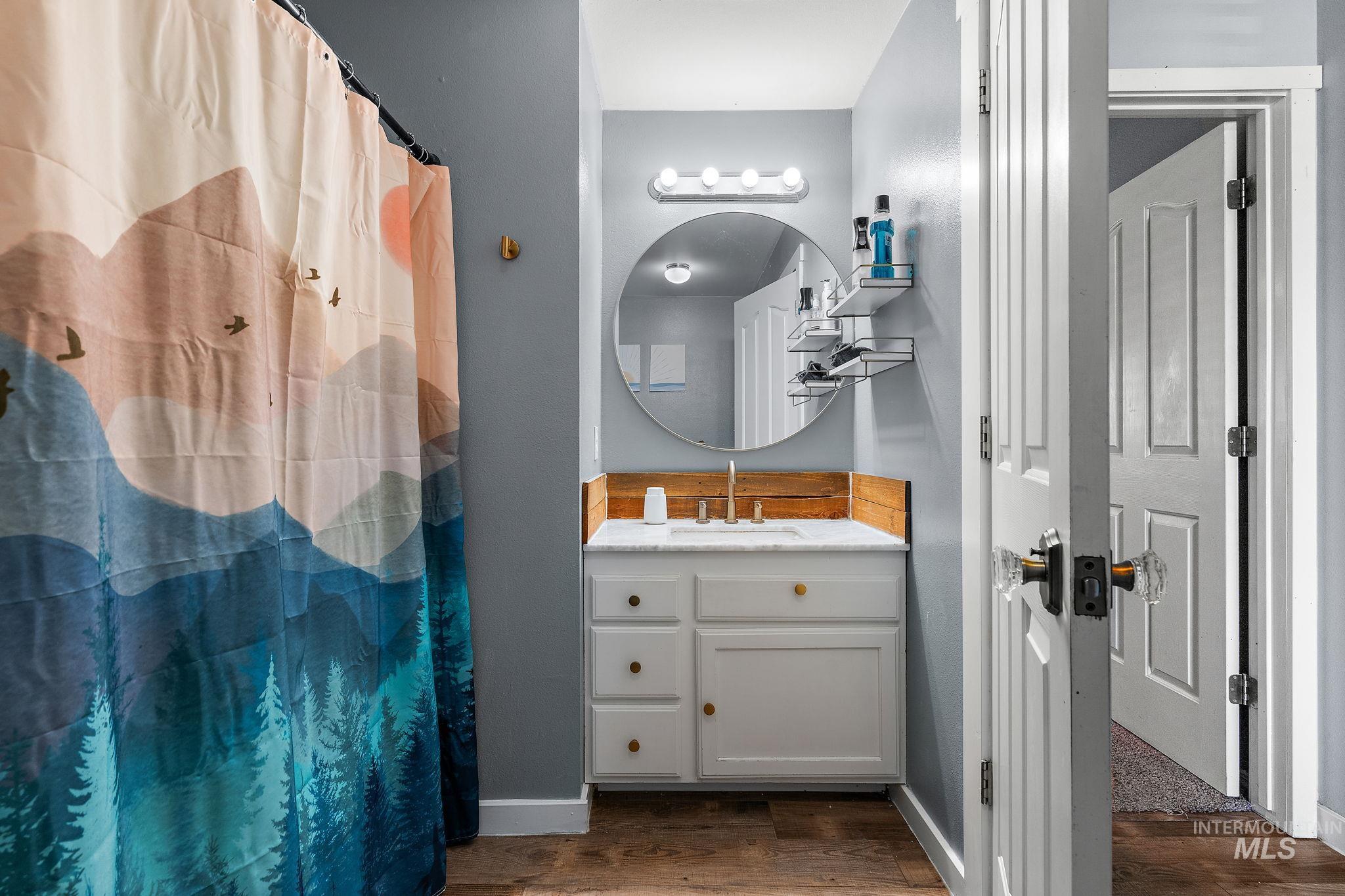 1295 S Dawcamry Lane, Kuna, Idaho 83634, 4 Bedrooms, 3 Bathrooms, Residential For Sale, Price $1,160,000,MLS 98947997