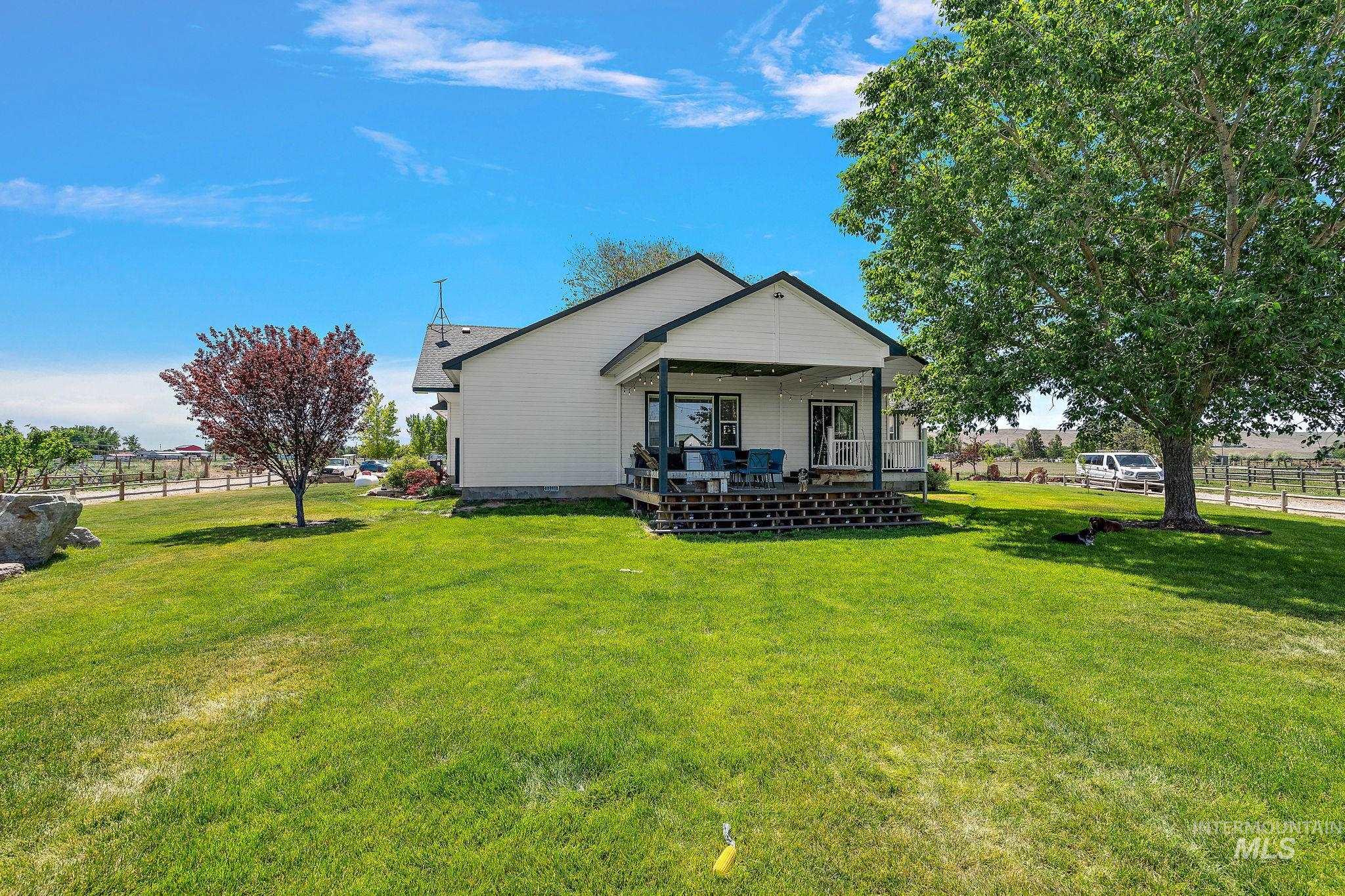 1295 S Dawcamry Lane, Kuna, Idaho 83634, 4 Bedrooms, 3 Bathrooms, Residential For Sale, Price $1,160,000,MLS 98947997