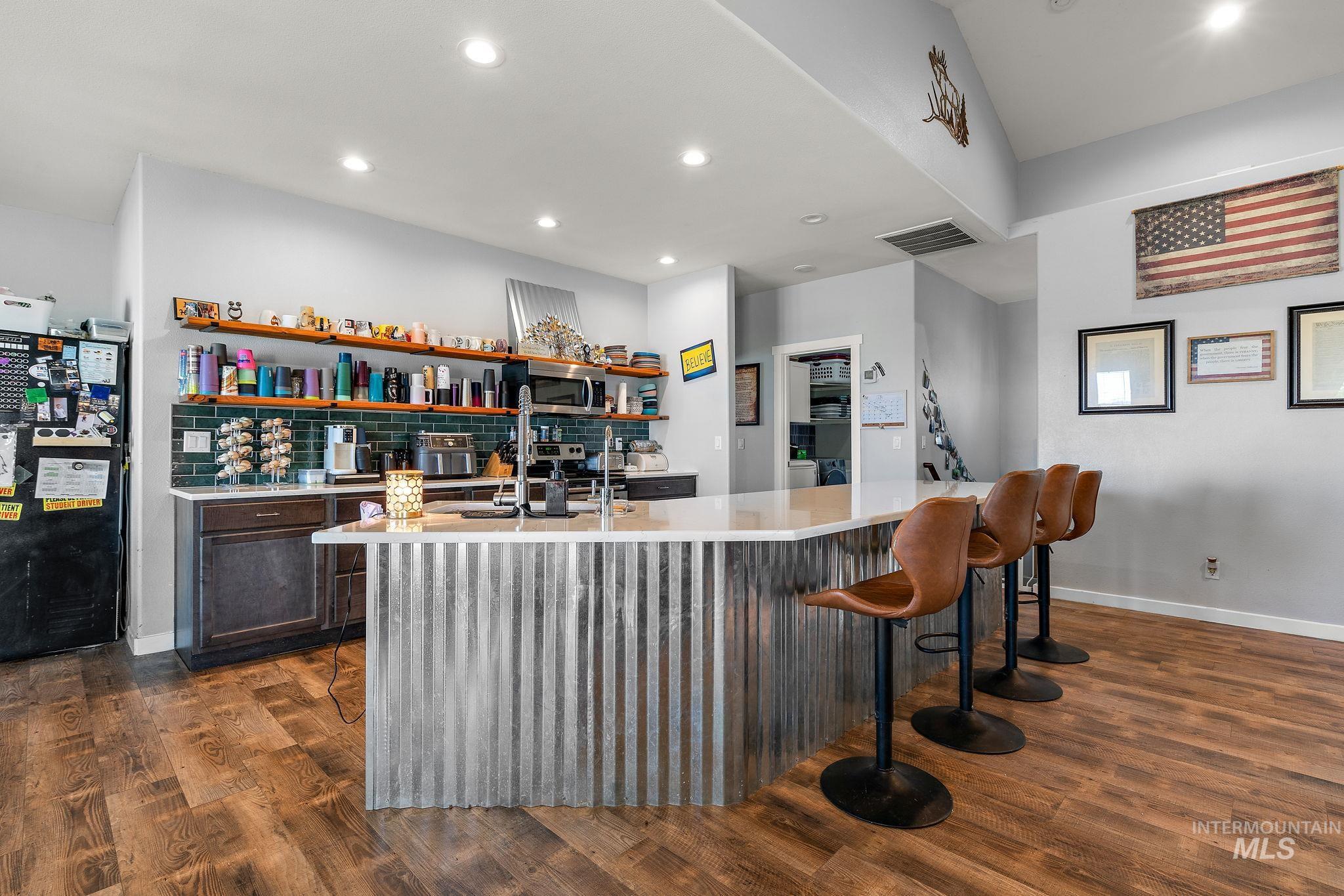 1295 S Dawcamry Lane, Kuna, Idaho 83634, 4 Bedrooms, 3 Bathrooms, Residential For Sale, Price $1,160,000,MLS 98947997