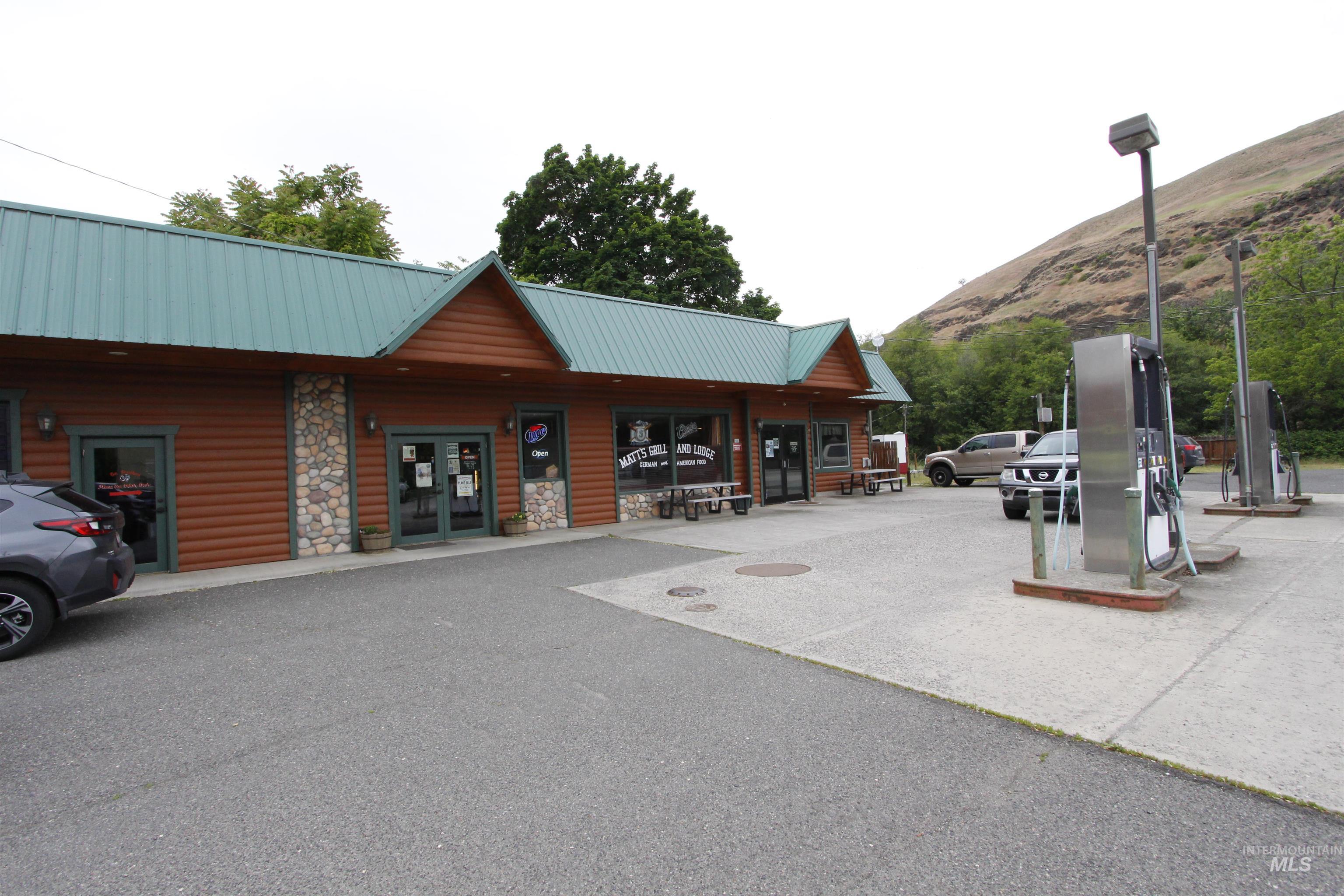 90 2nd Street, Asotin, Washington 99402, Business/Commercial For Sale, Price $399,000, 98948019