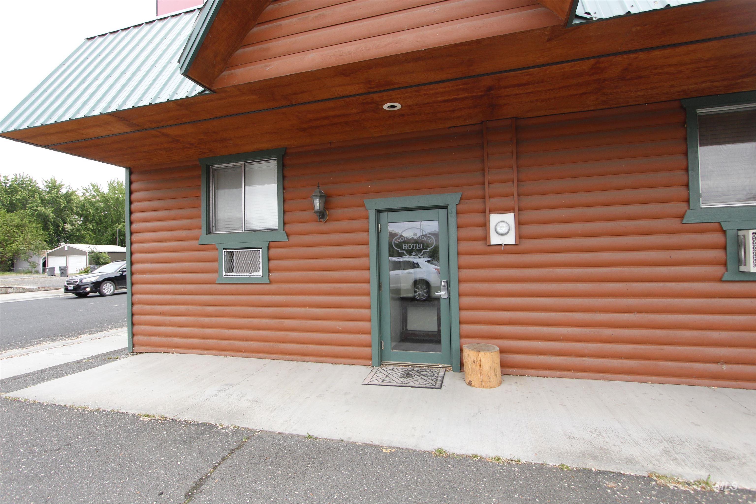 90 2nd Street, Asotin, Washington 99402, Business/Commercial For Sale, Price $399,000, 98948019