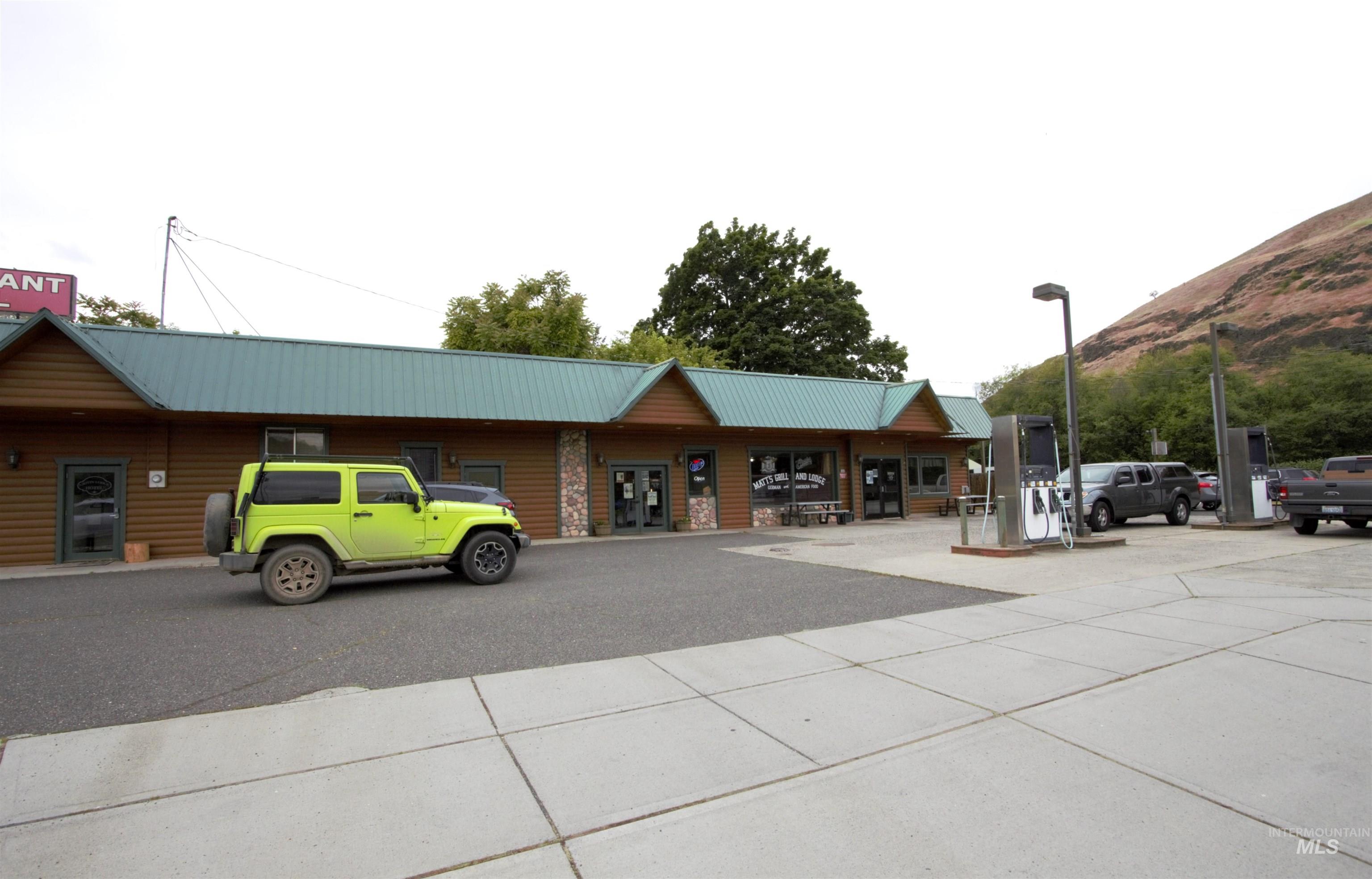 90 2nd Street, Asotin, Washington 99402, Business/Commercial For Sale, Price $399,000, 98948019