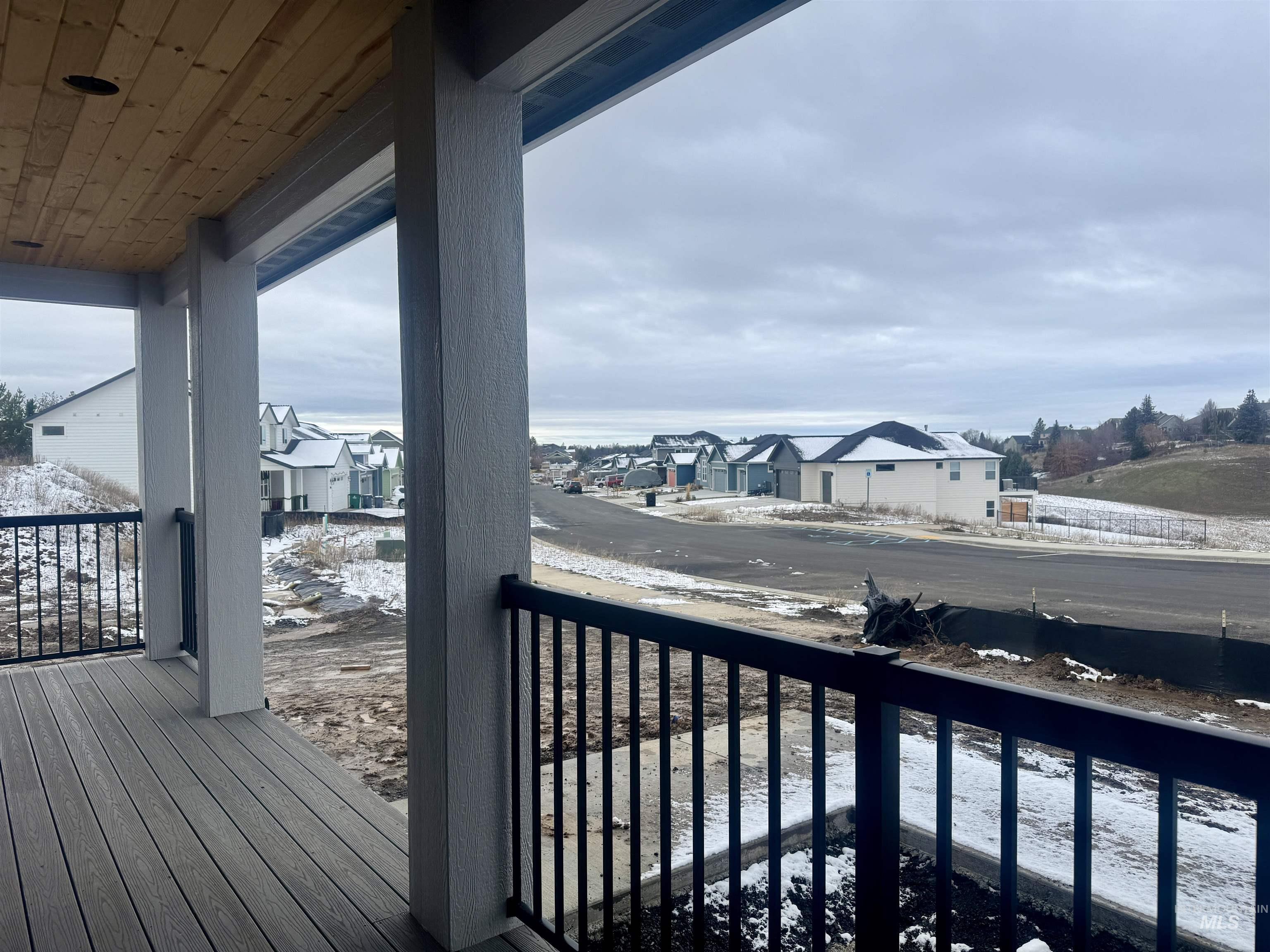 2463 E 3rd Street, Moscow, Idaho 83843, 5 Bedrooms, 3 Bathrooms, Residential For Sale, Price $669,000,MLS 98948405