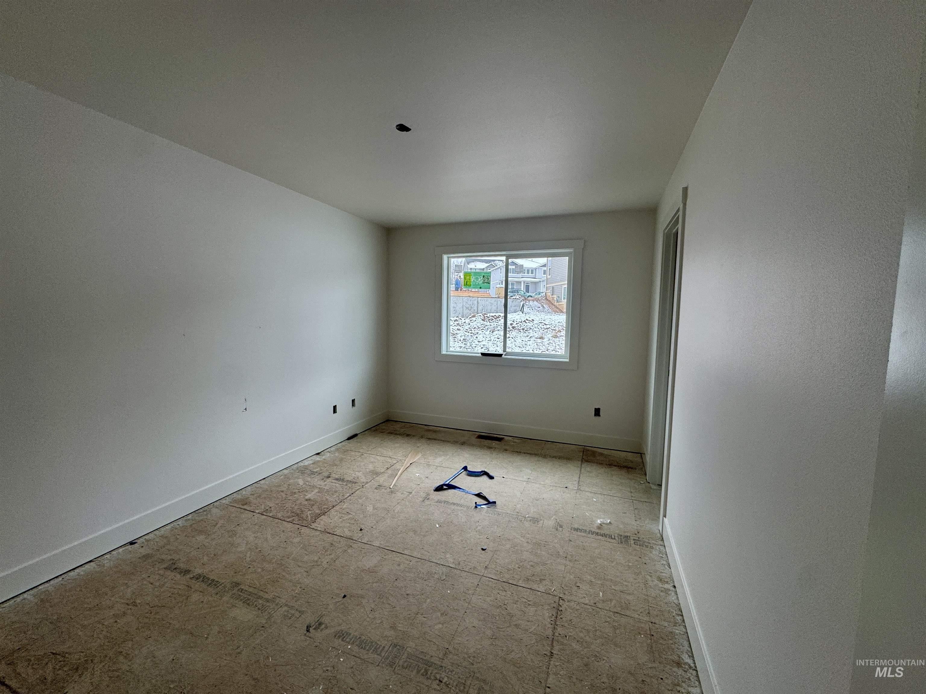 2463 E 3rd Street, Moscow, Idaho 83843, 5 Bedrooms, 3 Bathrooms, Residential For Sale, Price $669,000,MLS 98948405