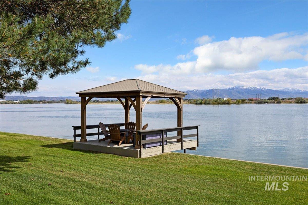 8 River Run Estates, Burley, Idaho 83318, 3 Bedrooms, 3.5 Bathrooms, Residential For Sale, Price $1,350,000,MLS 98948455