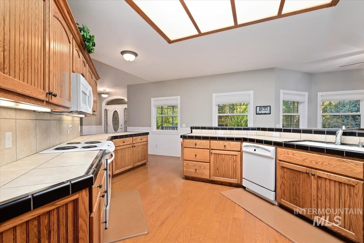 3057 Hwy 71, Cambridge, Idaho 83610, 4 Bedrooms, 3 Bathrooms, Residential For Sale, Price $1,800,000,MLS 98948466