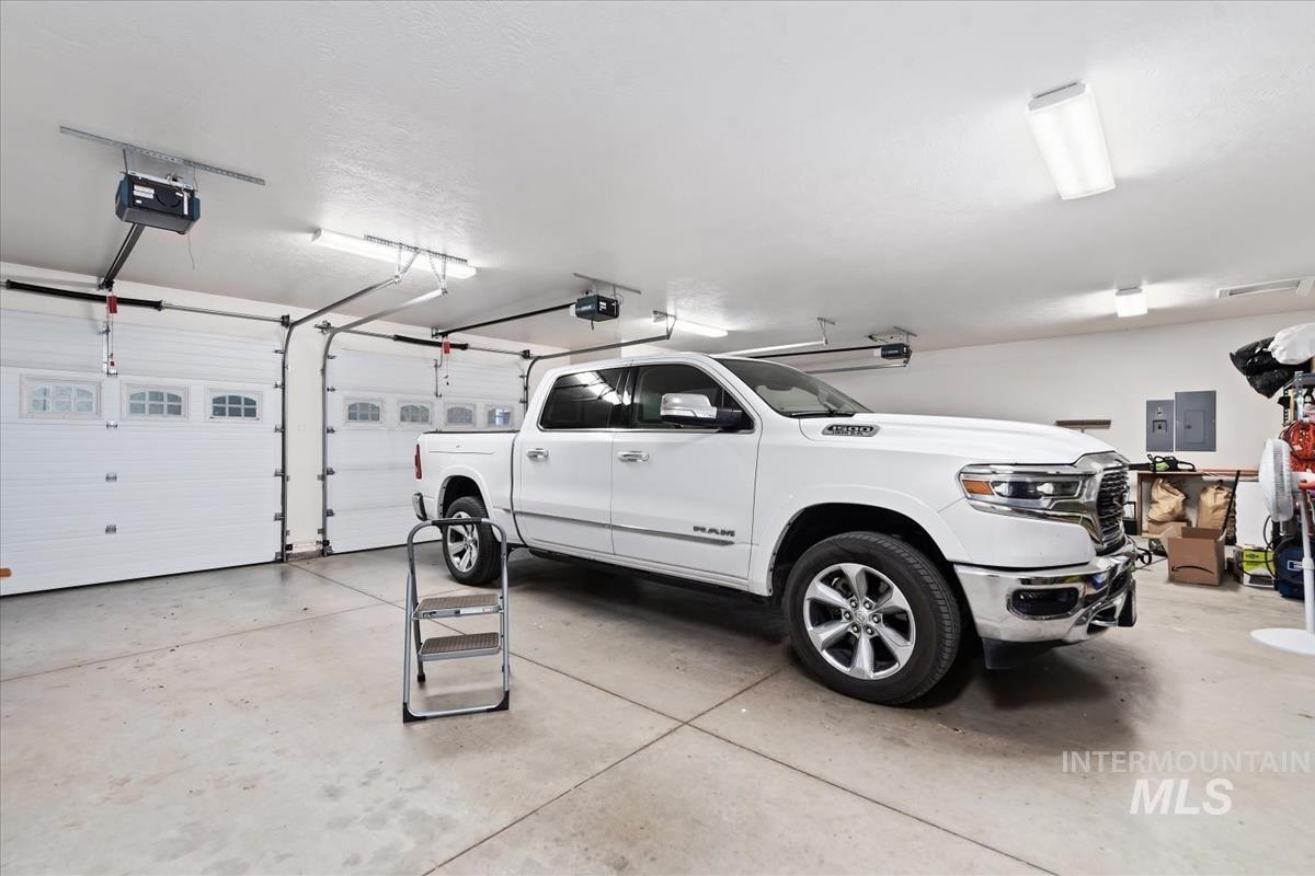 3057 Hwy 71, Cambridge, Idaho 83610, 4 Bedrooms, 3 Bathrooms, Residential For Sale, Price $1,800,000,MLS 98948466