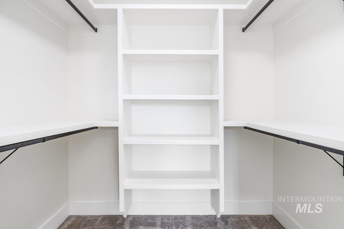 913 E 23rd Ave., Jerome, Idaho 83338, 4 Bedrooms, 2 Bathrooms, Residential For Sale, Price $369,000, 98948526