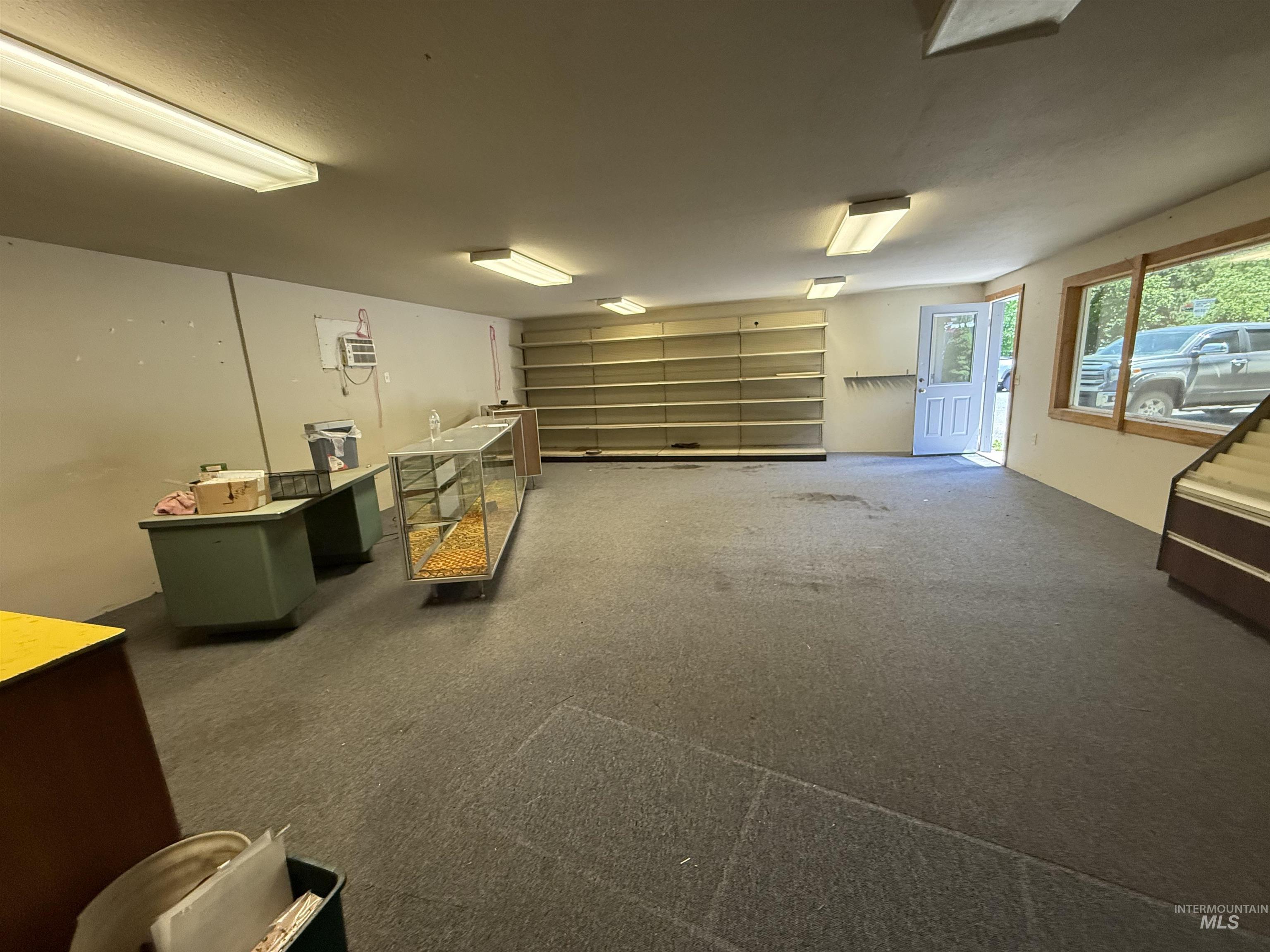 14391 Highway 12, Orofino, Idaho 83544, 4 Rooms, Business/Commercial For Sale, Price $195,000,MLS 98948532