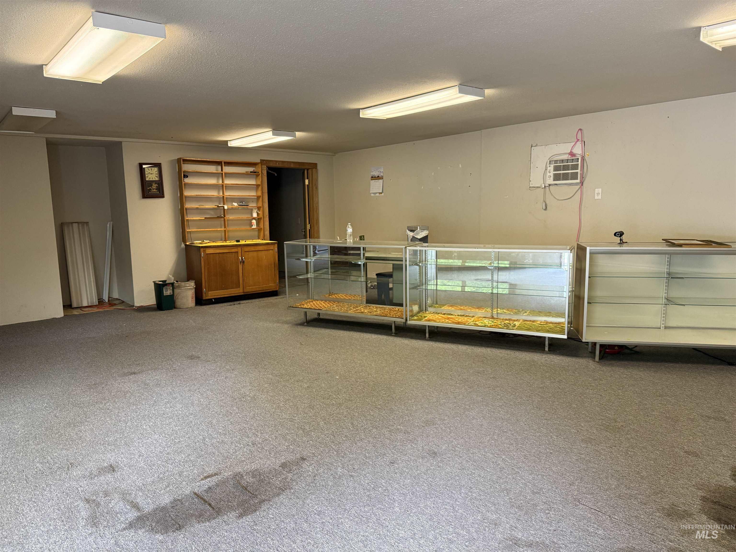 14391 Highway 12, Orofino, Idaho 83544, 4 Rooms, Business/Commercial For Sale, Price $195,000,MLS 98948532
