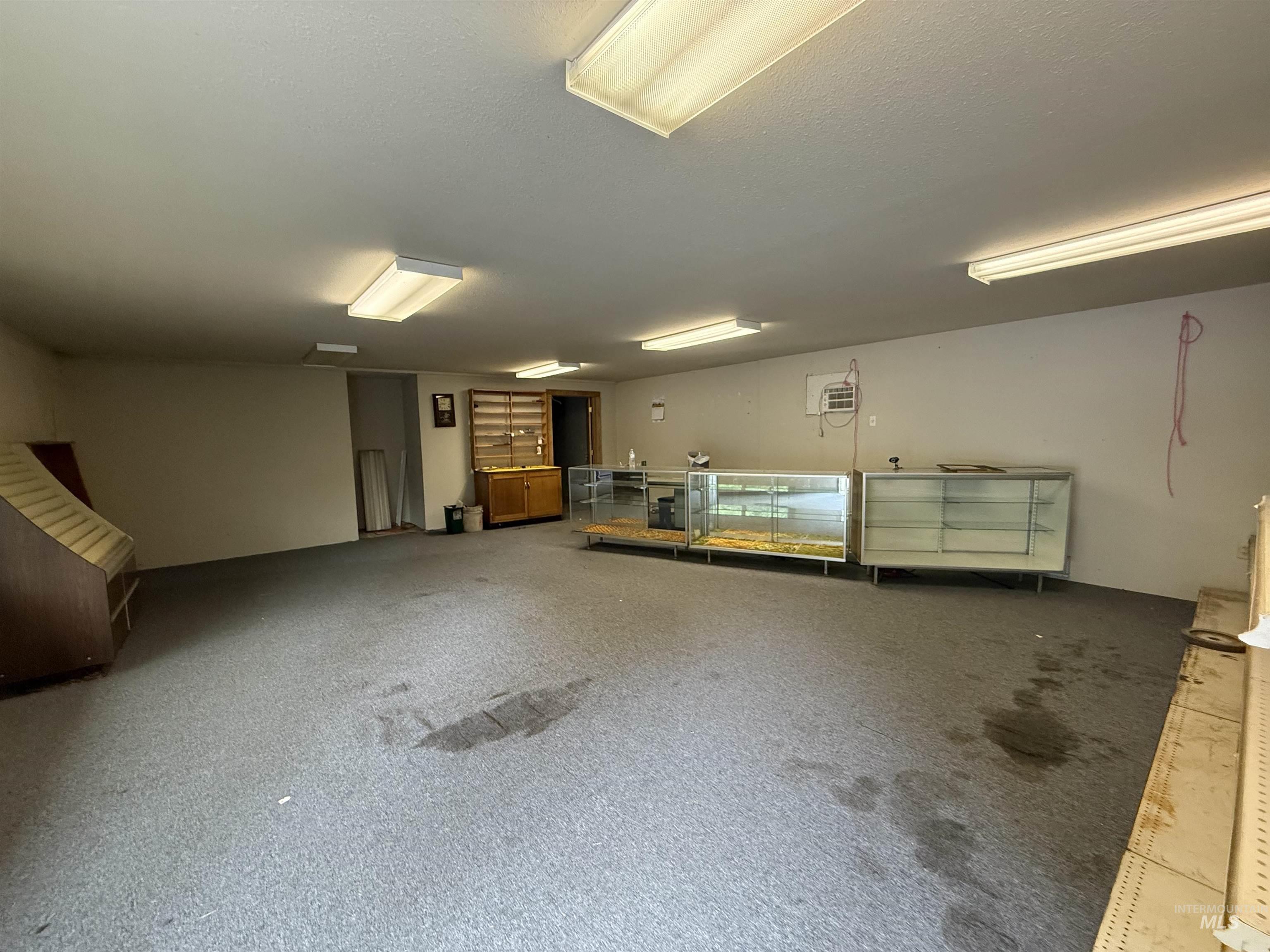 14391 Highway 12, Orofino, Idaho 83544, 4 Rooms, Business/Commercial For Sale, Price $195,000,MLS 98948532