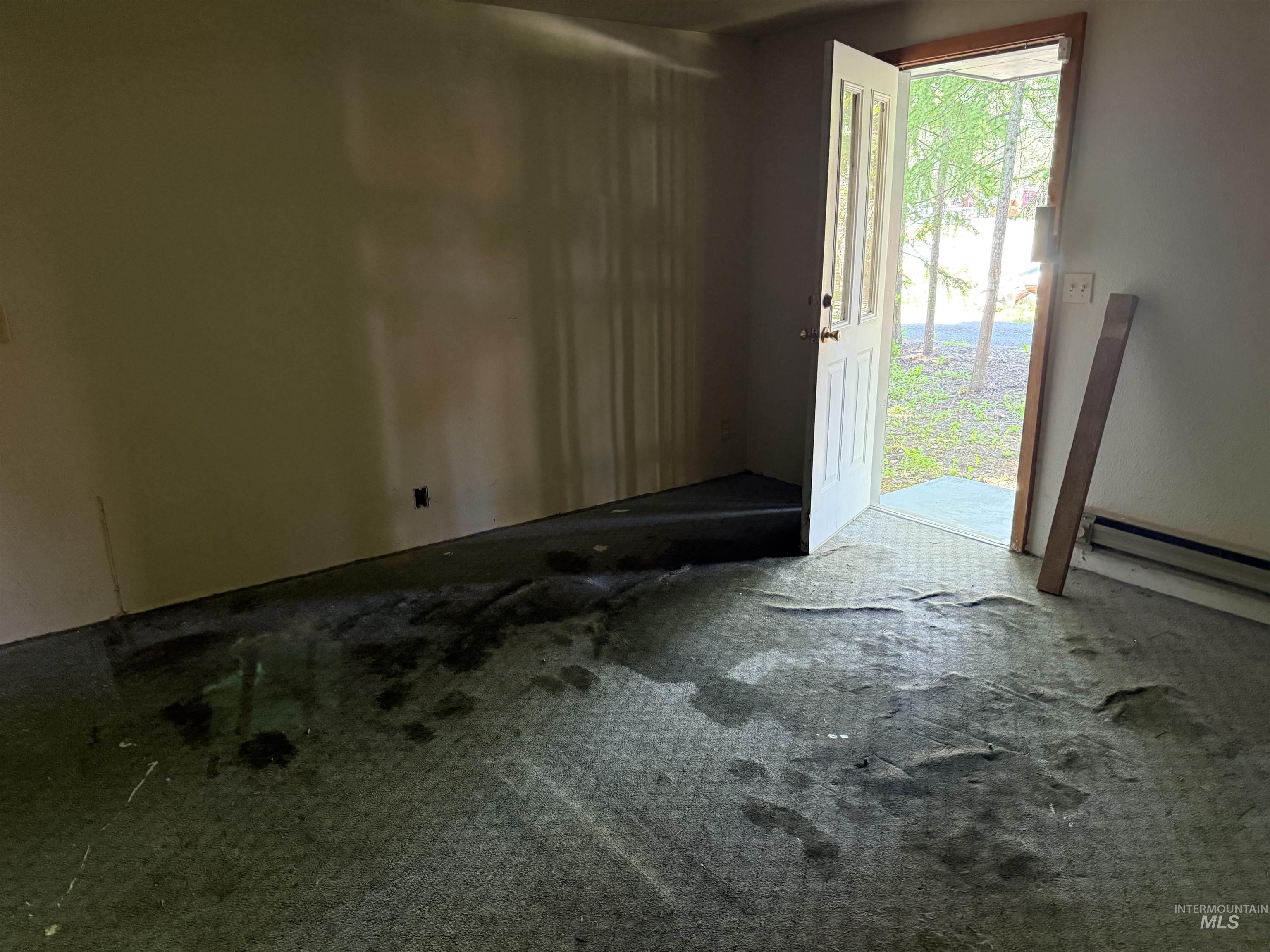 14391 Highway 12, Orofino, Idaho 83544, 4 Rooms, Business/Commercial For Sale, Price $195,000,MLS 98948532