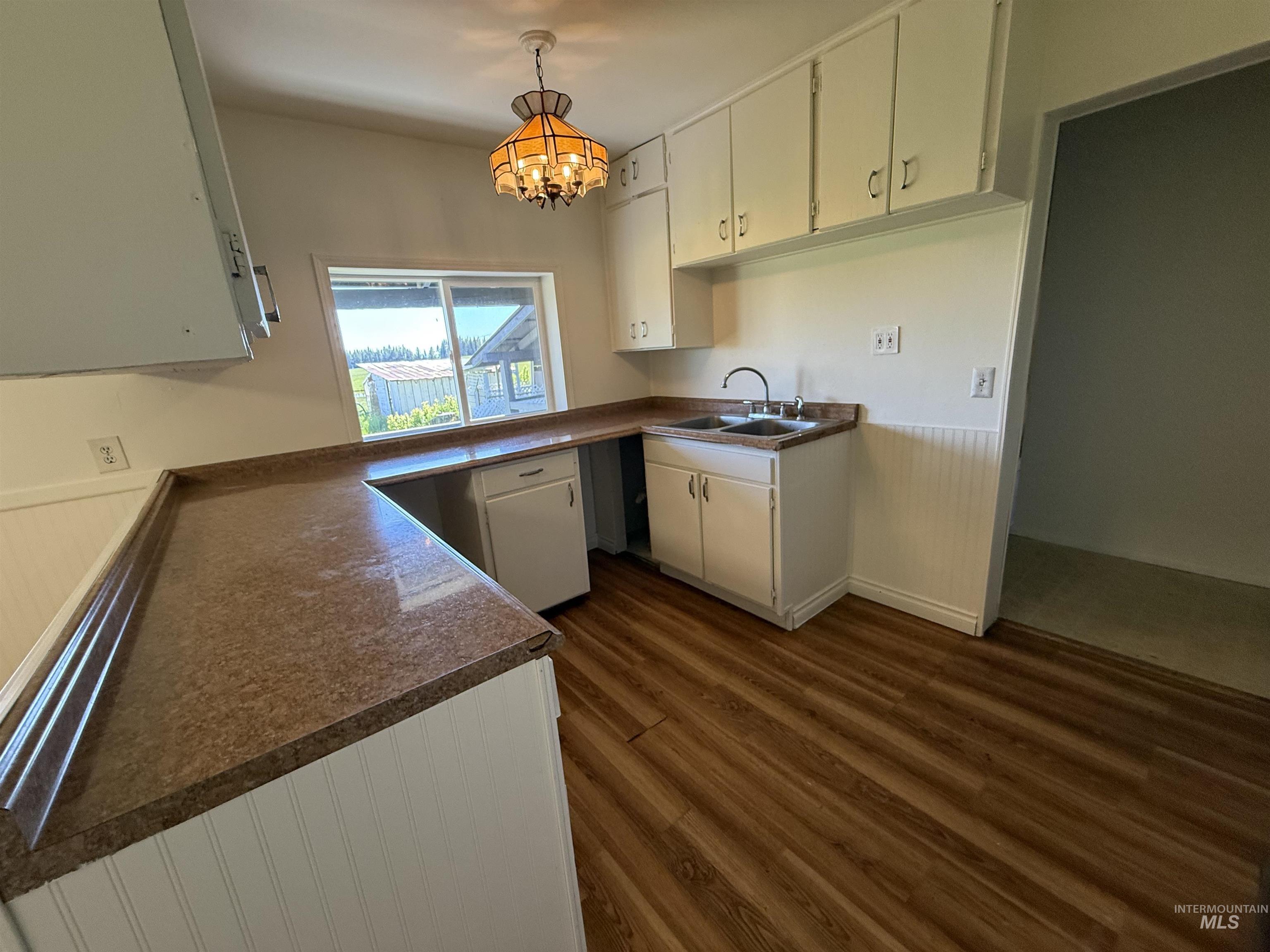 5656 Three Mile Road, Weippe, Idaho 83553, 2 Bedrooms, 2 Bathrooms, Residential For Sale, Price $499,000,MLS 98948544