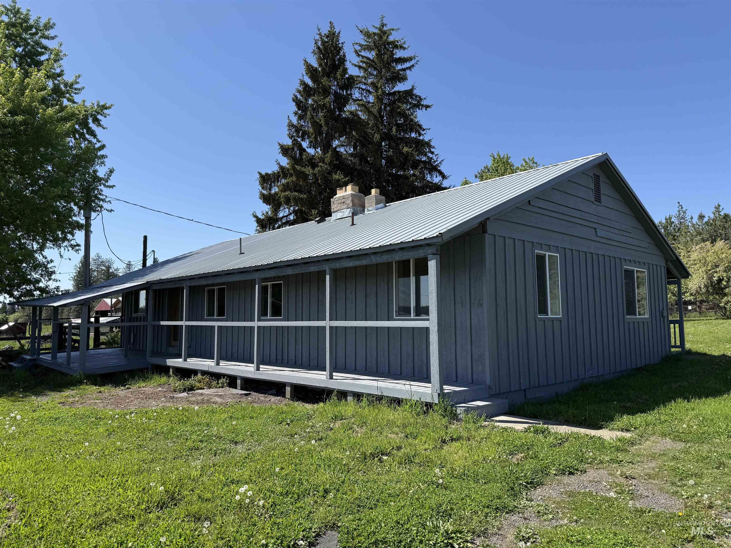 5656 Three Mile Road, Weippe, Idaho 83553, 2 Bedrooms, 2 Bathrooms, Residential For Sale, Price $499,000,MLS 98948544