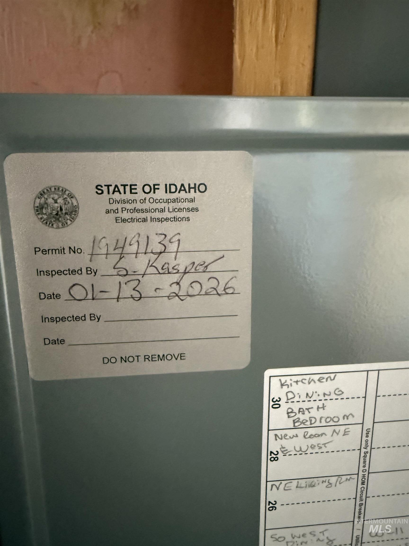 5656 Three Mile Road, Weippe, Idaho 83553, 2 Bedrooms, 2 Bathrooms, Residential For Sale, Price $499,000,MLS 98948544