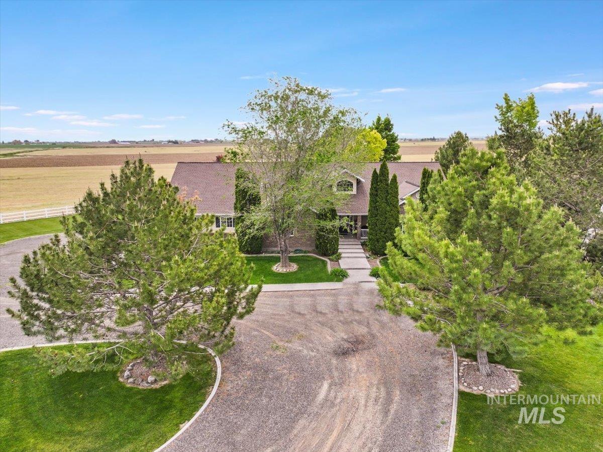 1801 E 3900 N, Buhl, Idaho 83316, 5 Bedrooms, 3 Bathrooms, Residential For Sale, Price $859,000,MLS 98948565