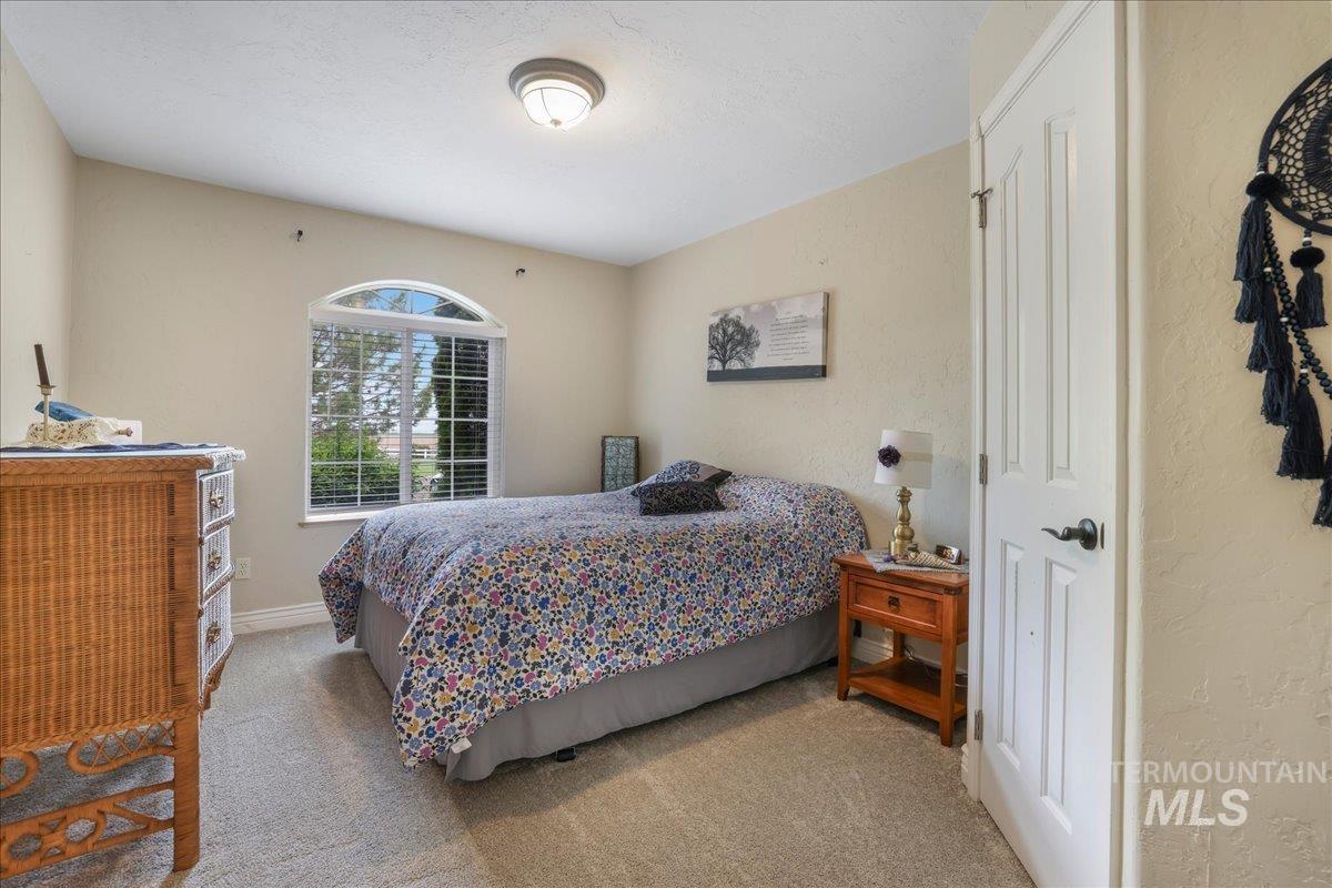 1801 E 3900 N, Buhl, Idaho 83316, 5 Bedrooms, 3 Bathrooms, Residential For Sale, Price $859,000,MLS 98948565