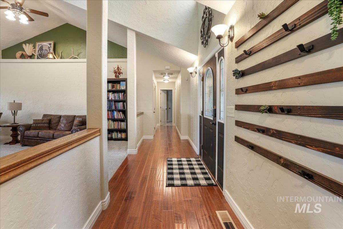 1801 E 3900 N, Buhl, Idaho 83316, 5 Bedrooms, 3 Bathrooms, Residential For Sale, Price $859,000,MLS 98948565