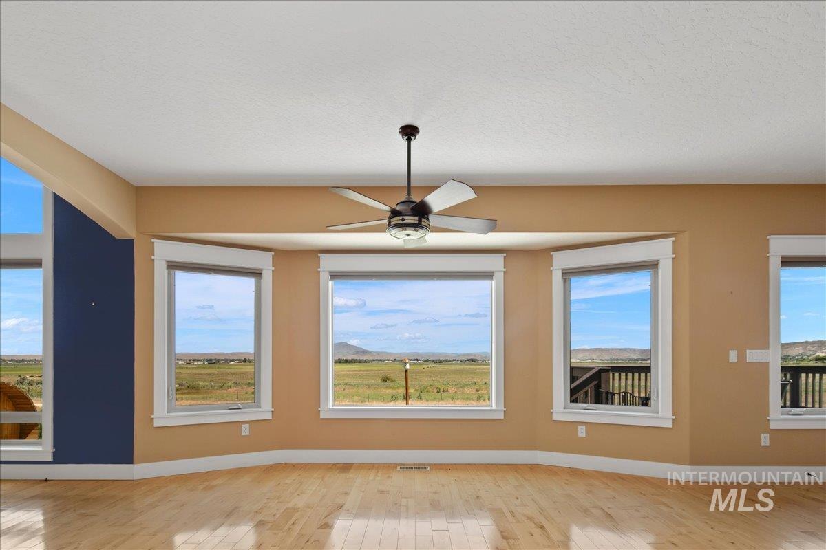 2600 W South Slope Rd, Emmett, Idaho 83617, 4 Bedrooms, 4 Bathrooms, Residential For Sale, Price $1,389,000, 98948661