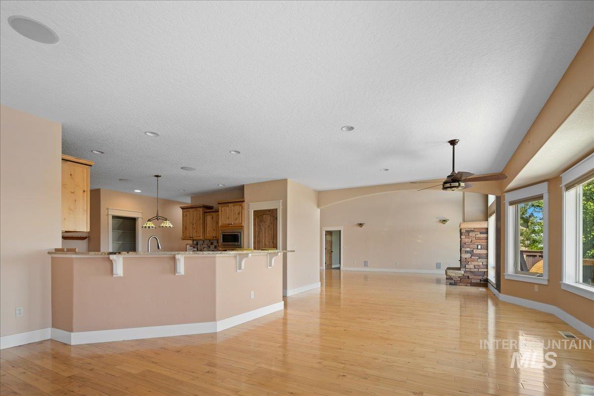 2600 W South Slope Rd, Emmett, Idaho 83617, 4 Bedrooms, 4 Bathrooms, Residential For Sale, Price $1,389,000, 98948661