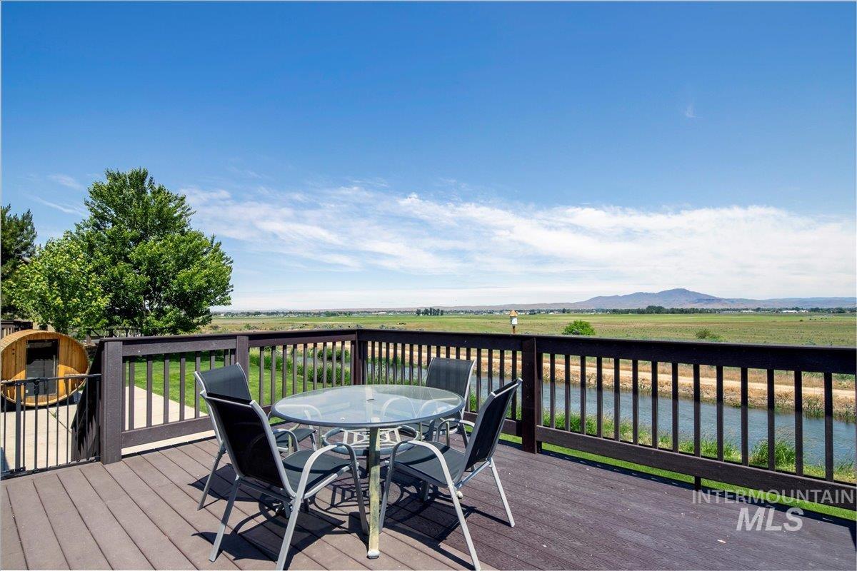 2600 W South Slope Rd, Emmett, Idaho 83617, 4 Bedrooms, 4 Bathrooms, Residential For Sale, Price $1,389,000, 98948661