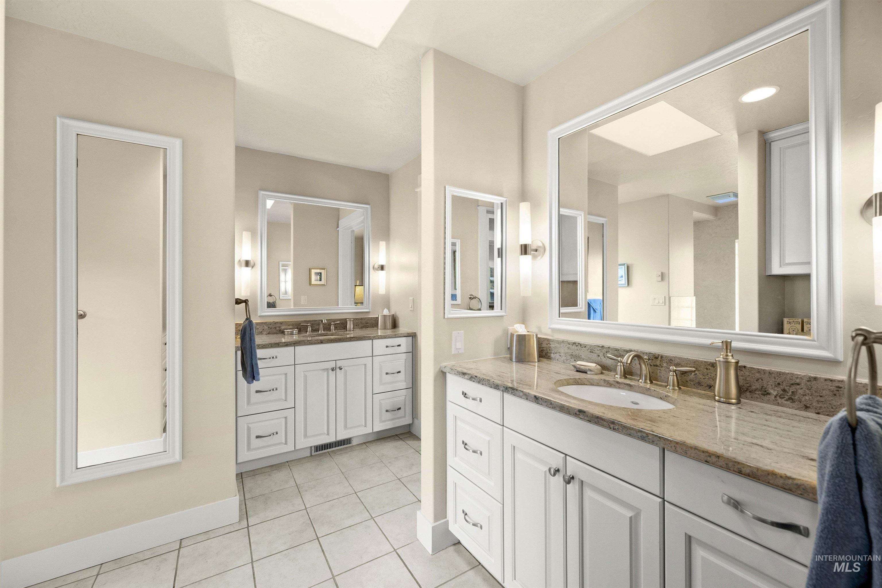 718 E Orion, Boise, Idaho 83702, 3 Bedrooms, 3.5 Bathrooms, Residential For Sale, Price $1,590,000, 98948682