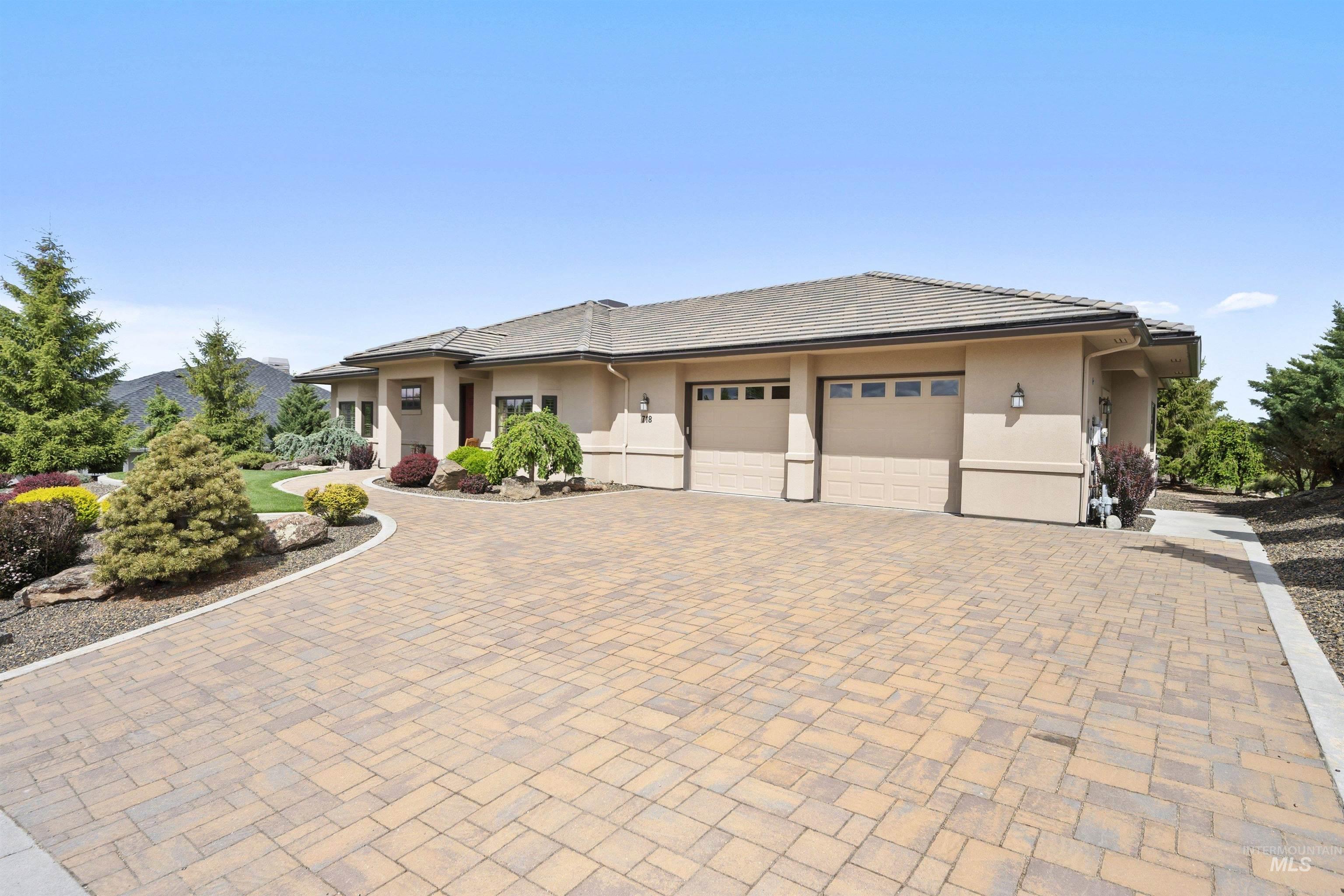 718 E Orion, Boise, Idaho 83702, 3 Bedrooms, 3.5 Bathrooms, Residential For Sale, Price $1,590,000, 98948682