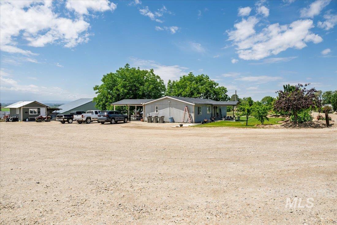 15741 Willis Road, Caldwell, Idaho 83607, 4 Bedrooms, 2 Bathrooms, Residential For Sale, Price $950,000, 98948758