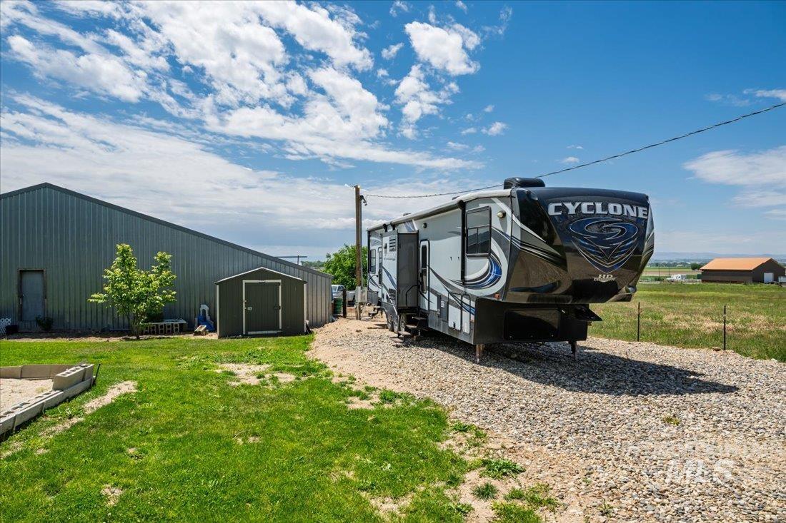 15741 Willis Road, Caldwell, Idaho 83607, 4 Bedrooms, 2 Bathrooms, Residential For Sale, Price $950,000, 98948758